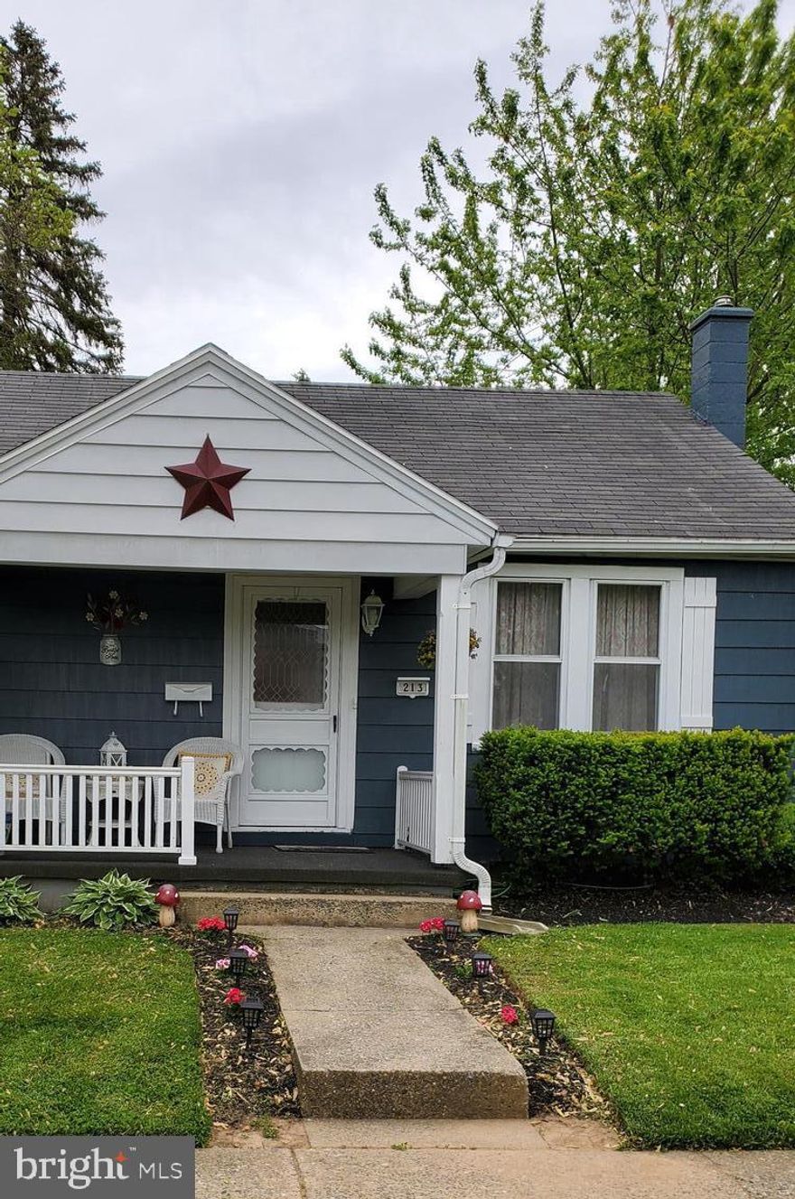 Cute little ranch in Manheim, 1 car garage, partially fenced yard with a inviting courtyard patio, hardwood floors and finished basement.