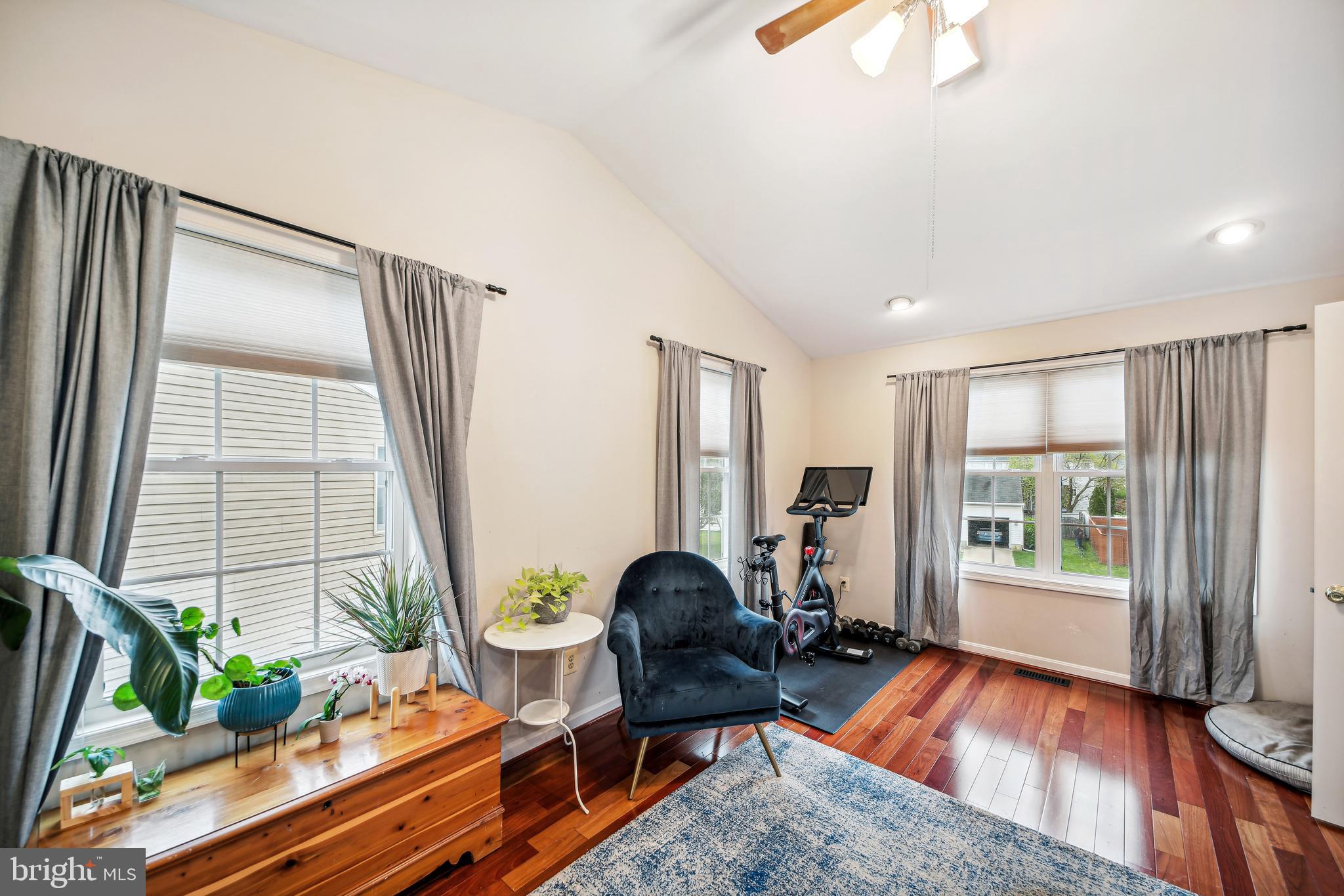 GRAHAM FARM - Residential