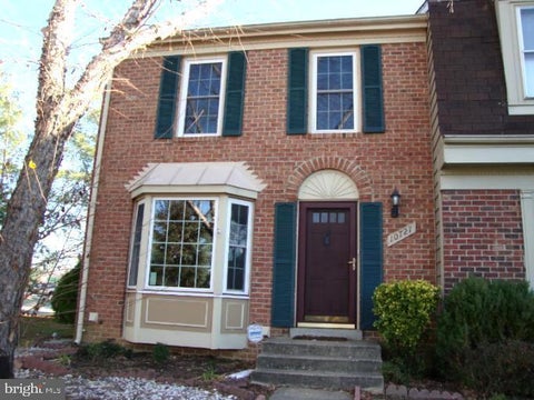 Townhouse For Sale - 10727 Gideon Court<br/> FREDERICKSBURG, VA 22407