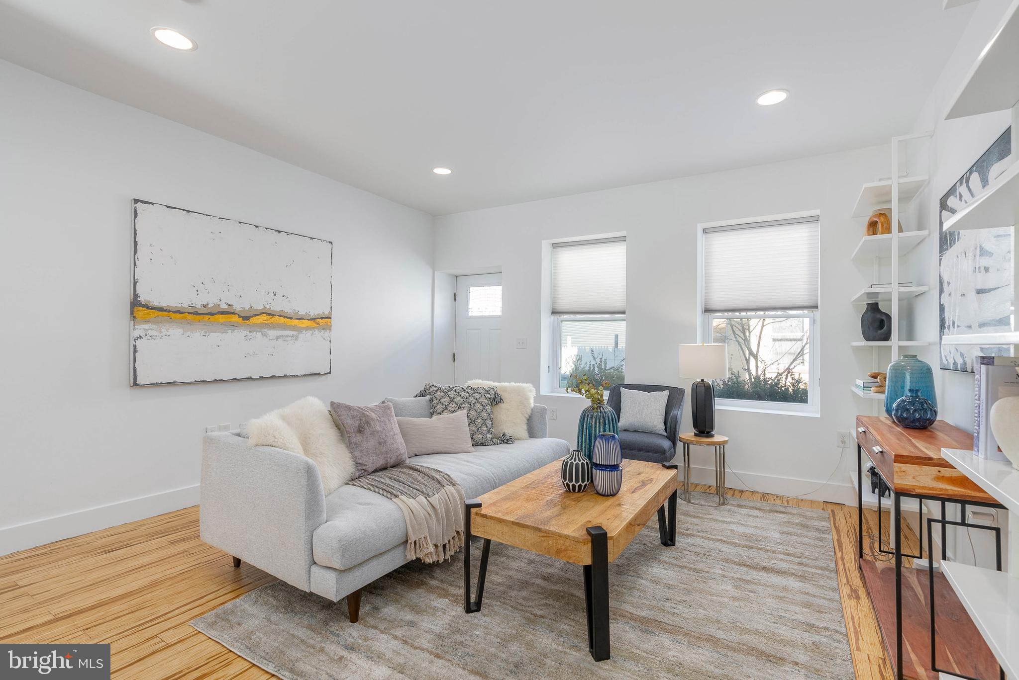 POINT BREEZE - Residential