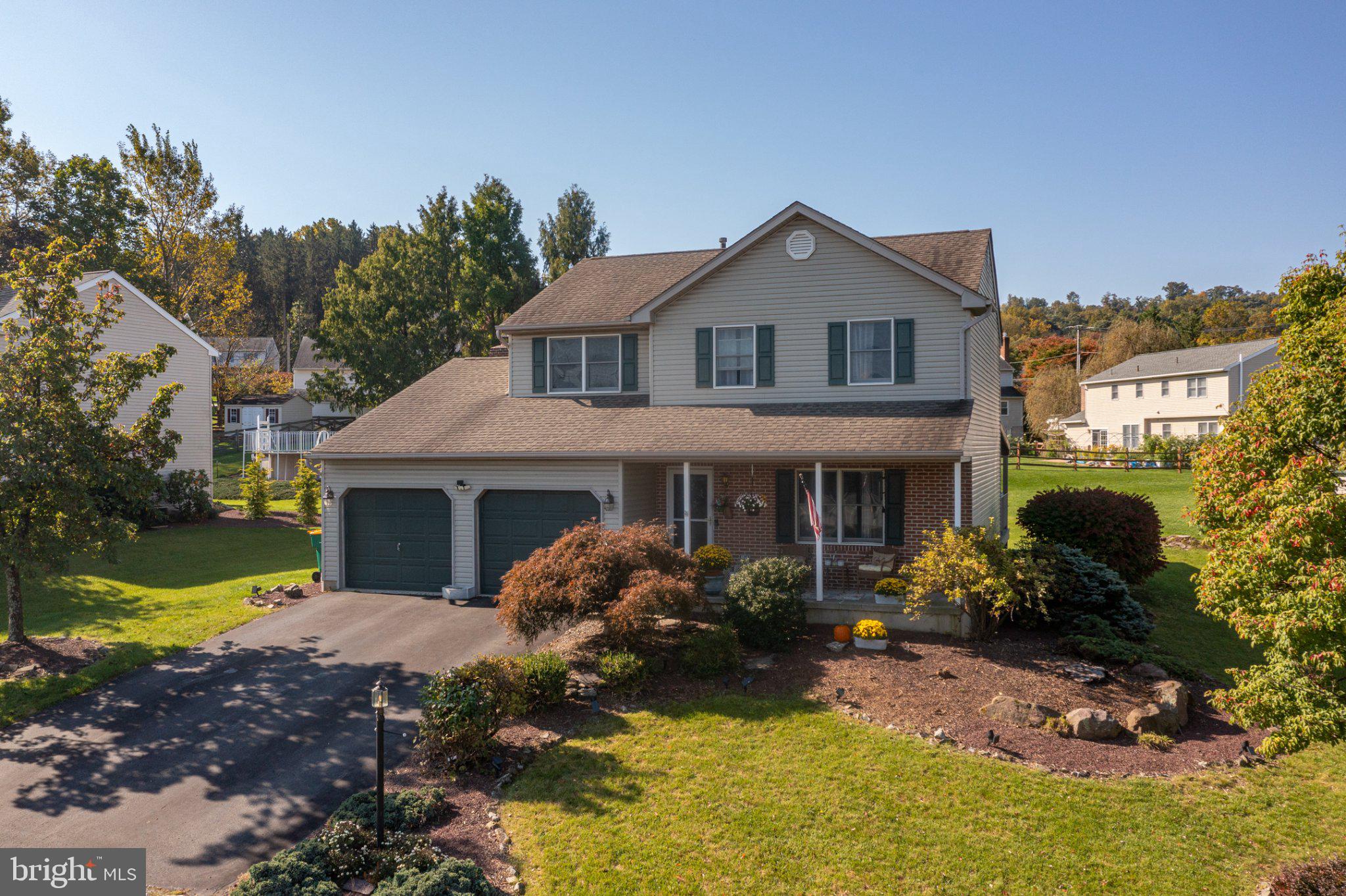 2726 BEACON DRIVE