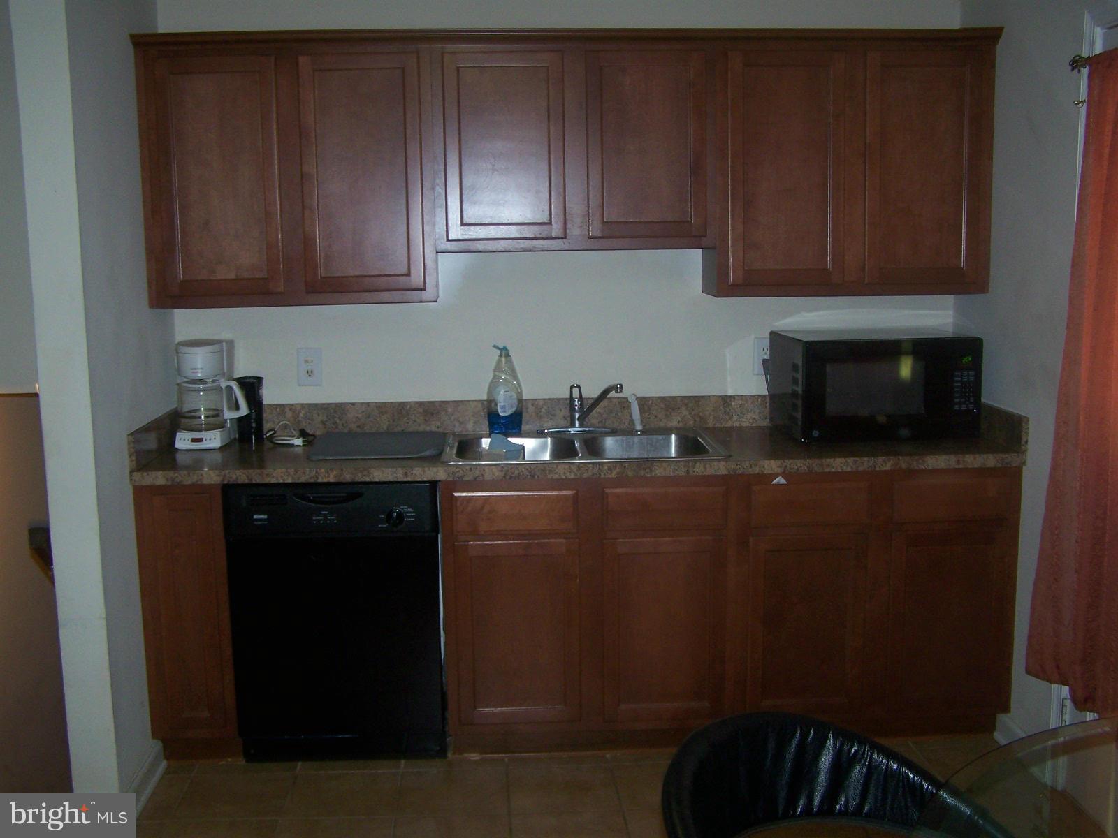 WAVERLY VILLAGE - Residential Lease