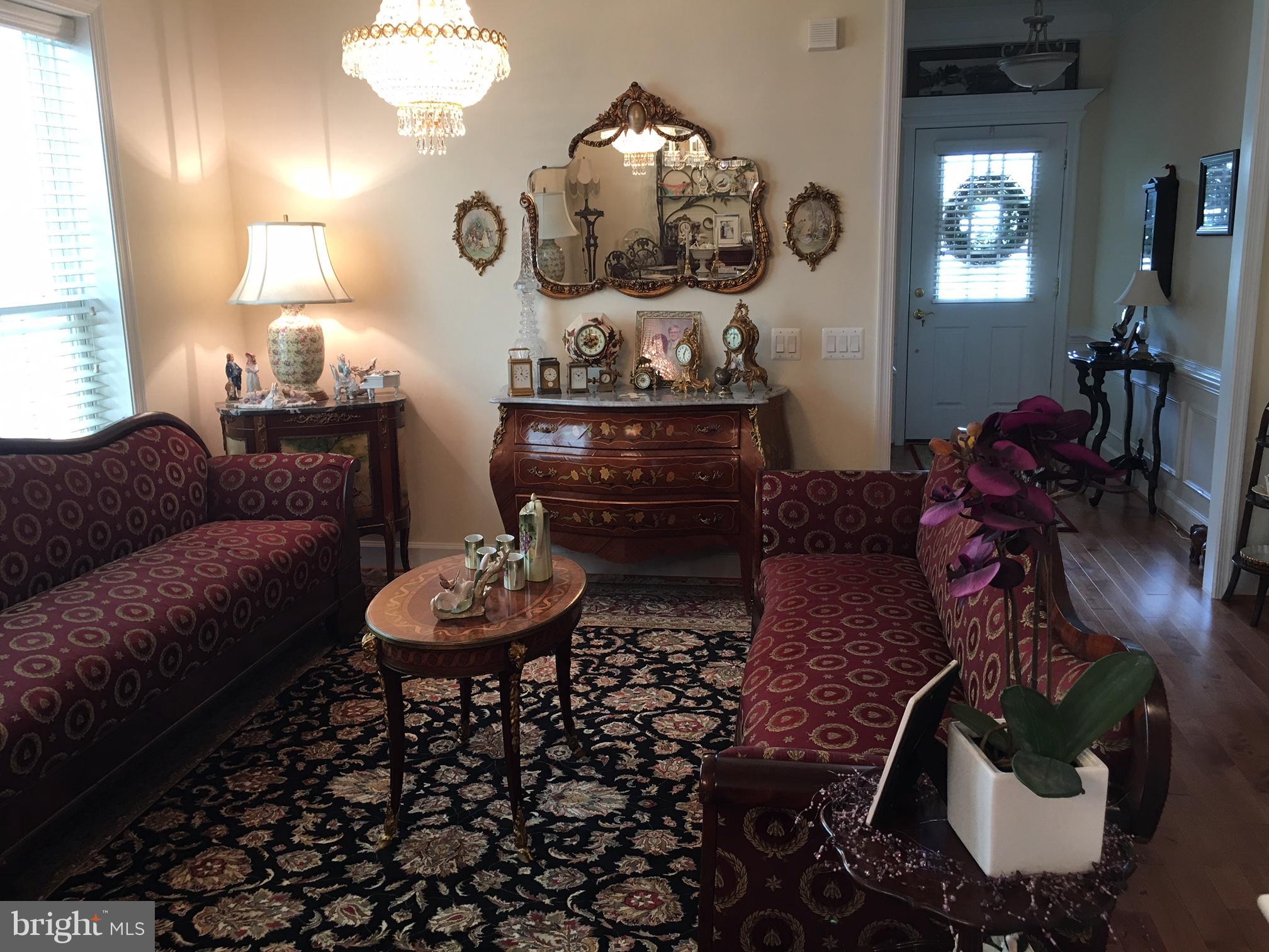 SPRING HILL - Residential