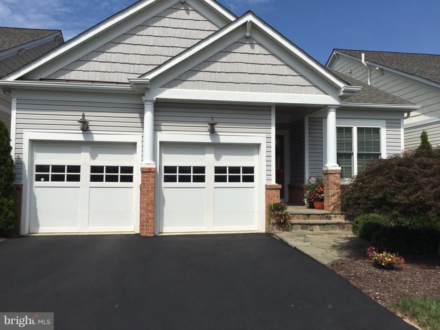 APPT ONLY- ASSOCIATE LA ONLY. Sought After Spring Hill Community: 4BR's, 4 Full BA's, 3 finished levels ,Formal DR,LR,  HUGE,Kit w Granite.. Lovely Clubhouse w Indoor Pool, Spa & Fitness etc... Contact Showing Contact for Gate Access Code.