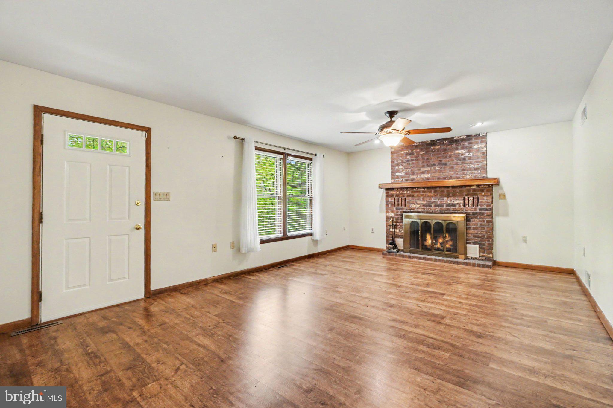 2656 ELLENDALE ROAD