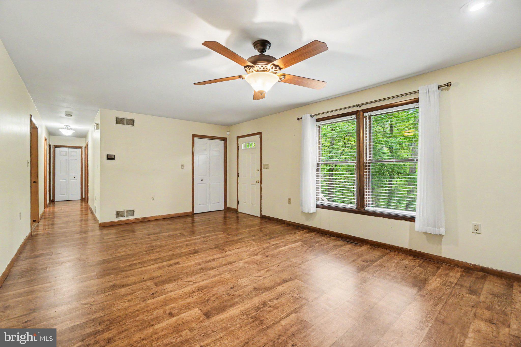 2656 ELLENDALE ROAD
