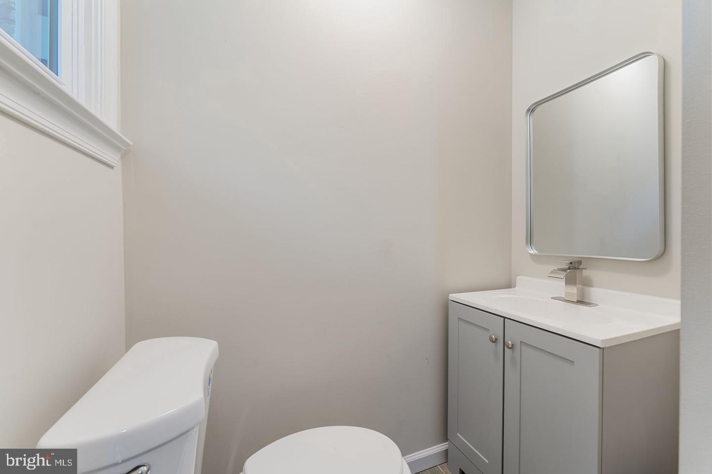 PLEASANT VALLEY - Residential Lease