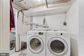 PLEASANT VALLEY - Residential Lease