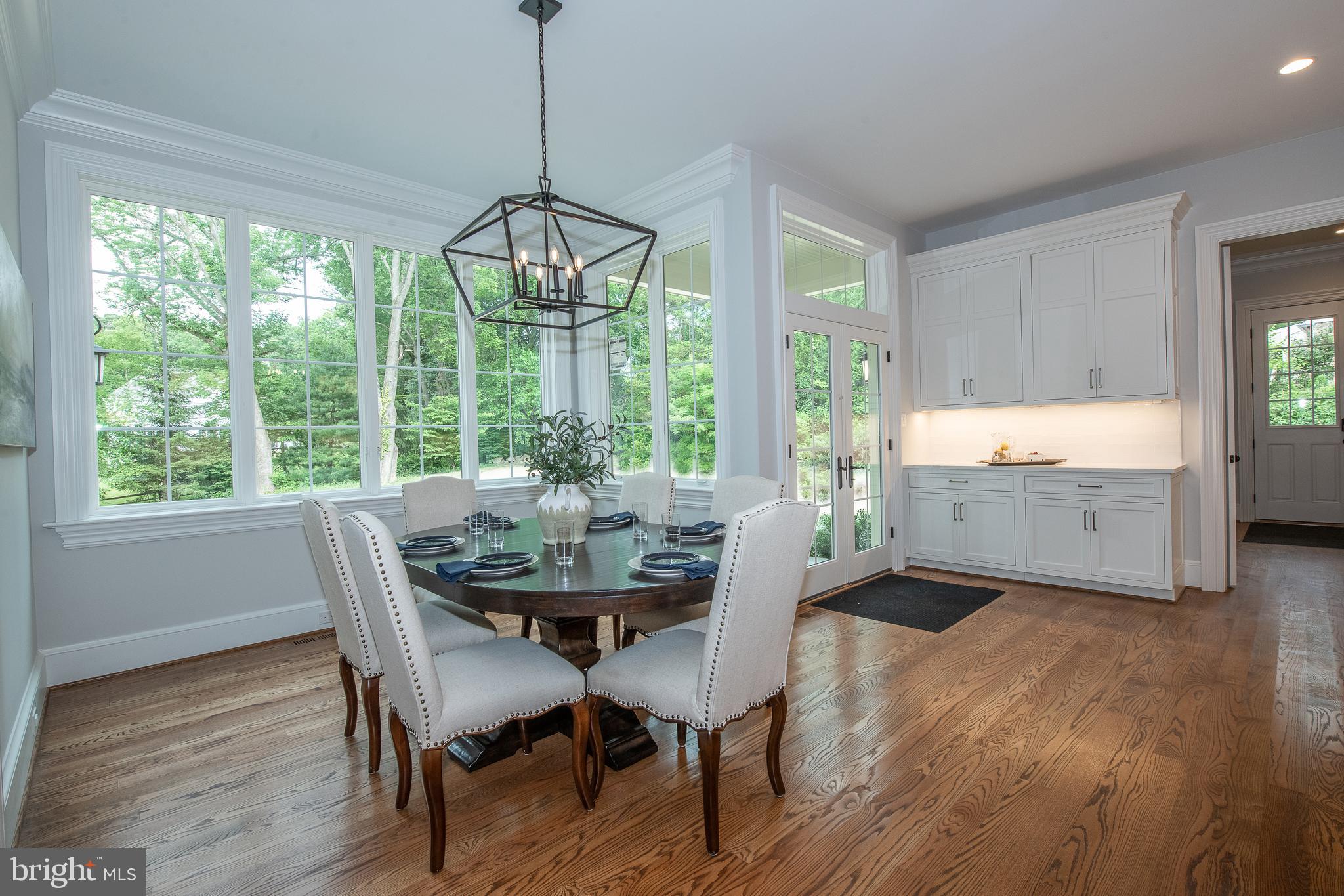 GLADWYNE - Residential