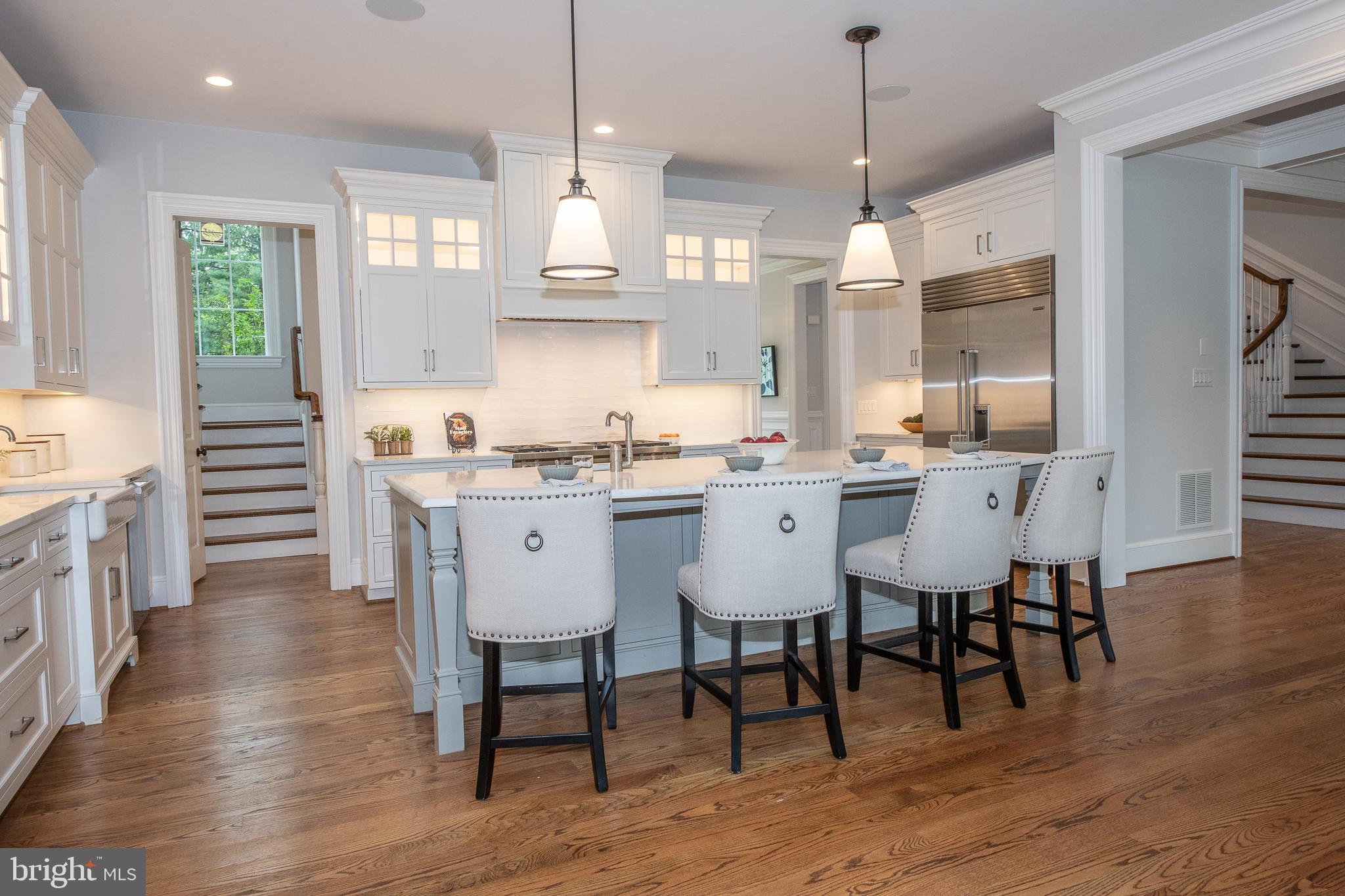 GLADWYNE - Residential