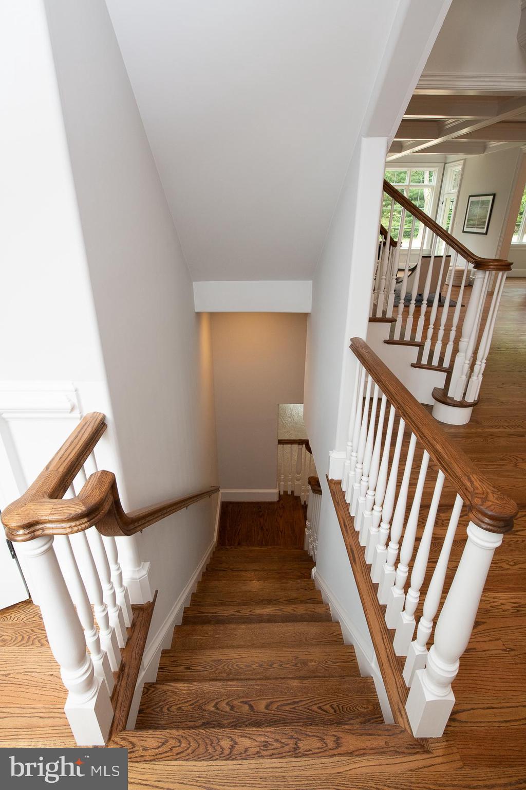 GLADWYNE - Residential