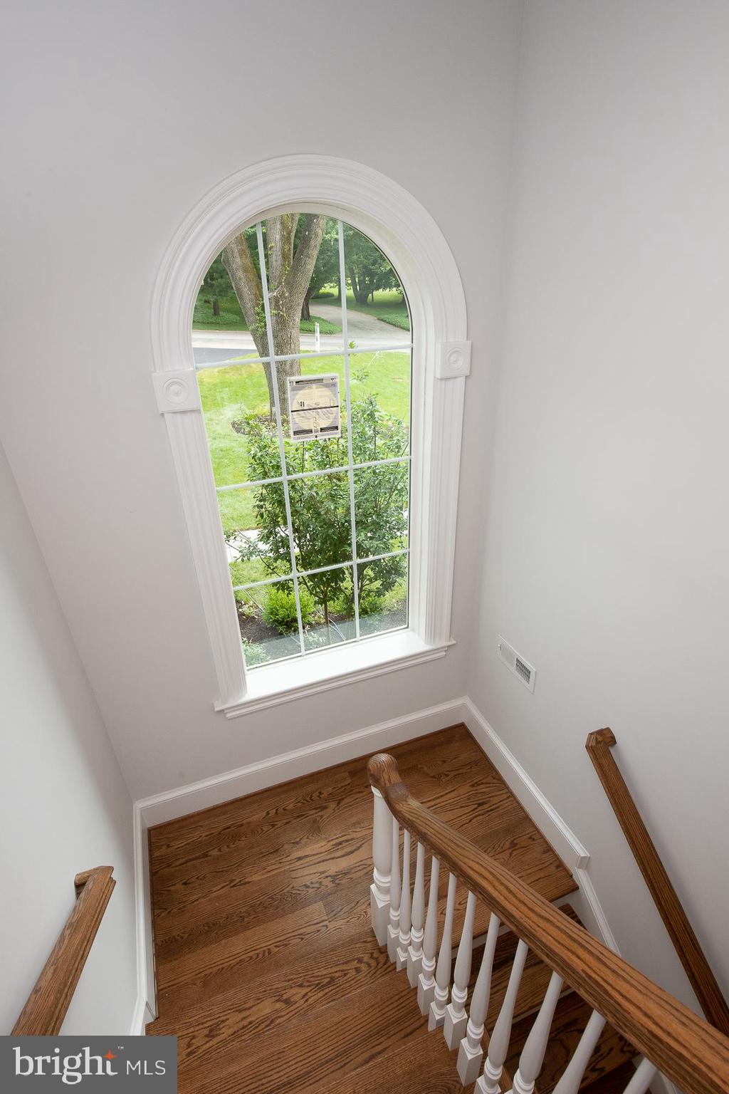 GLADWYNE - Residential