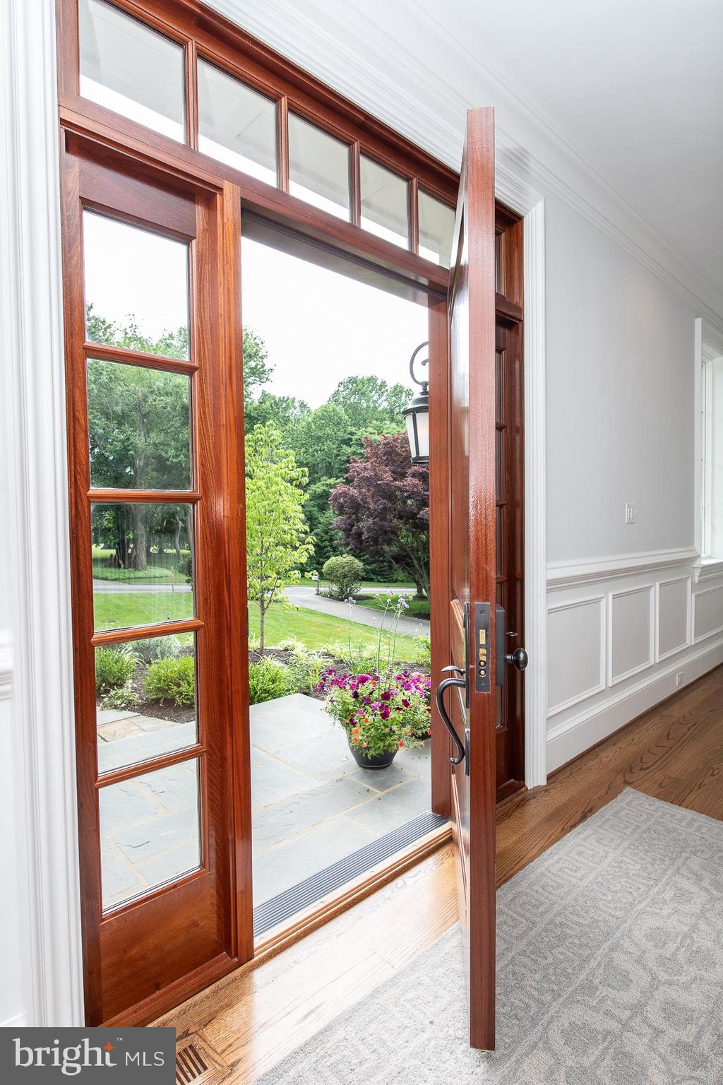 GLADWYNE - Residential