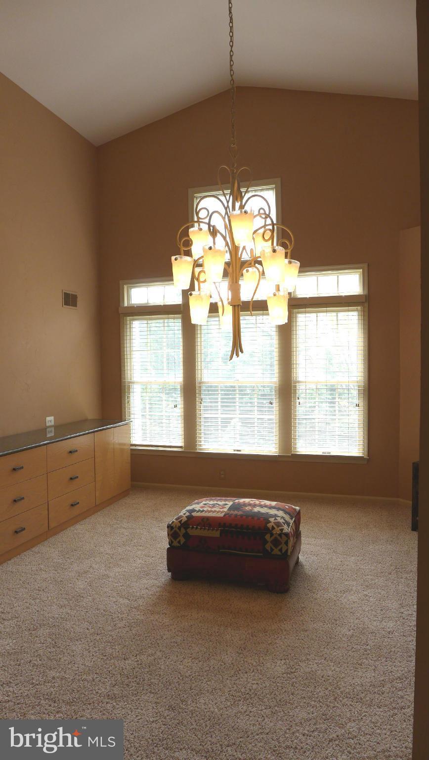 COURTYARD AT GREENE TREE - Residential