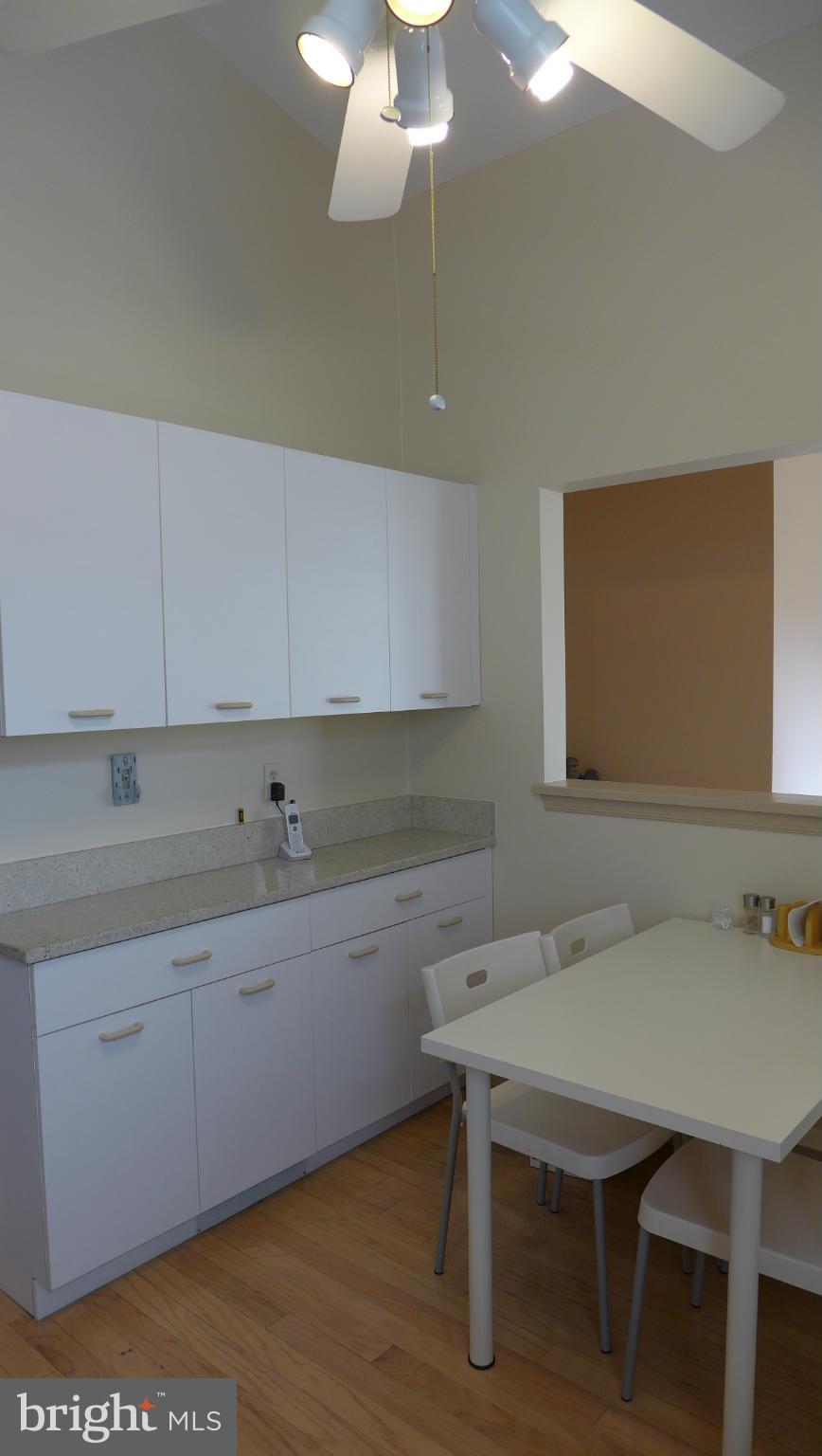 COURTYARD AT GREENE TREE - Residential