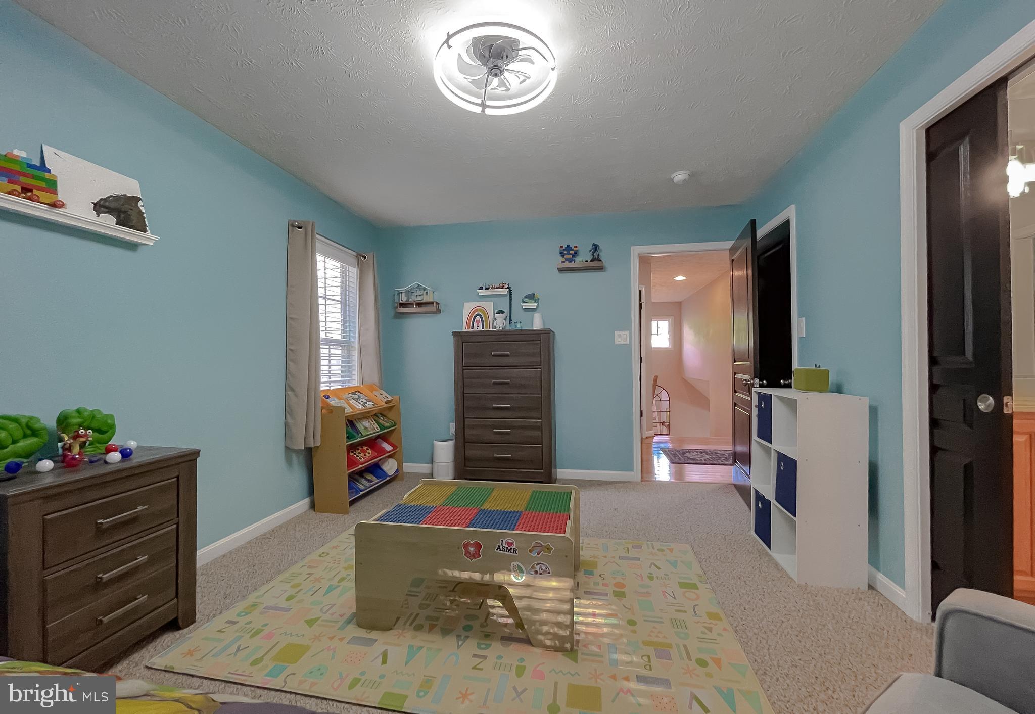 TALL TIMBERS - Residential