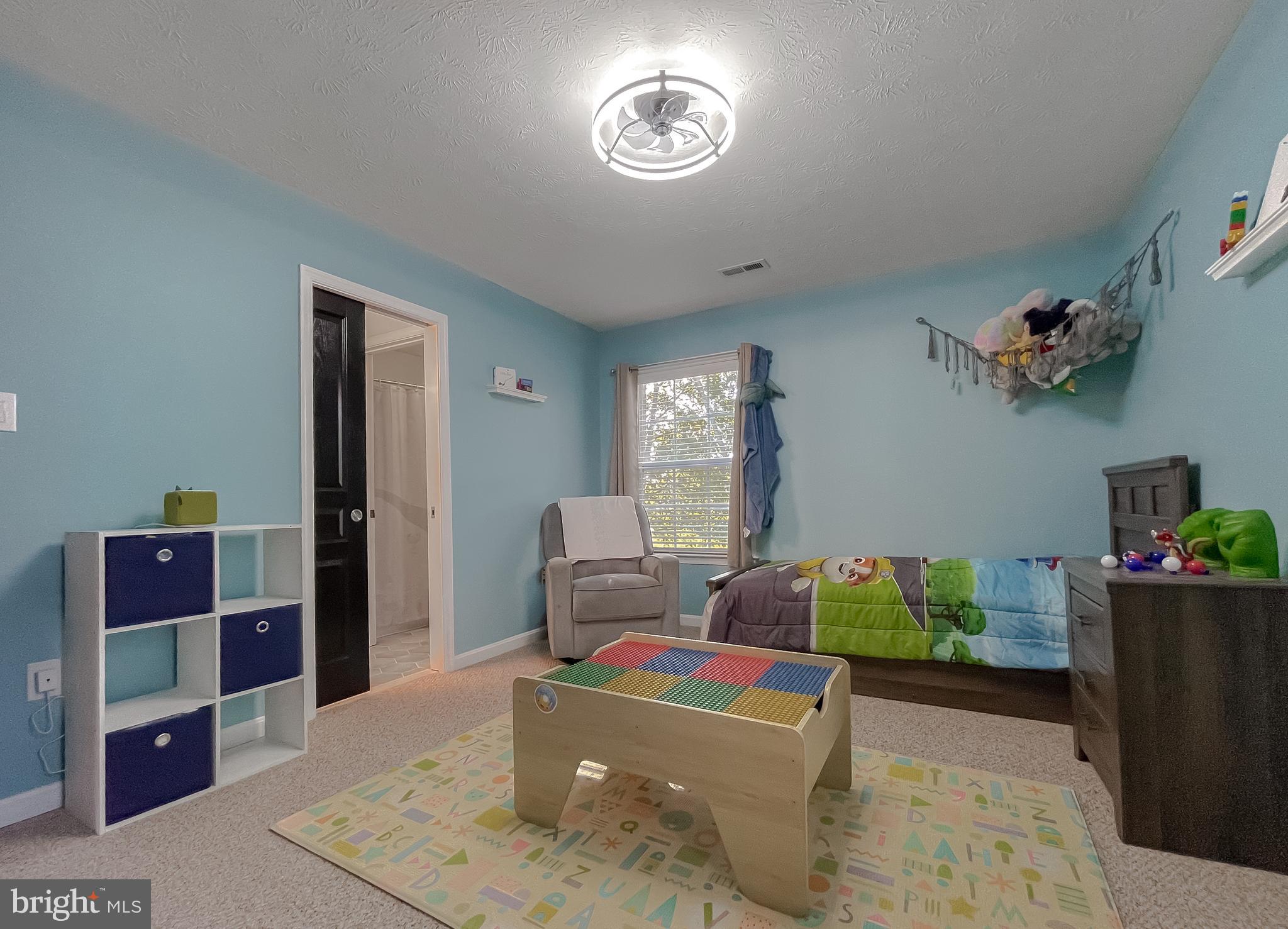 TALL TIMBERS - Residential