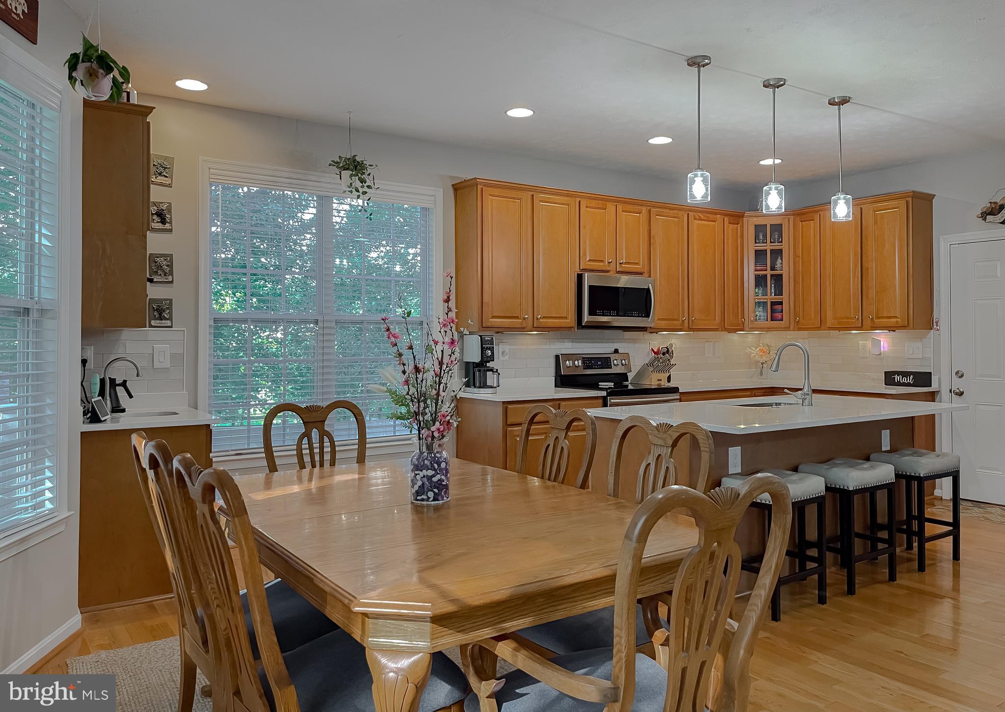 TALL TIMBERS - Residential