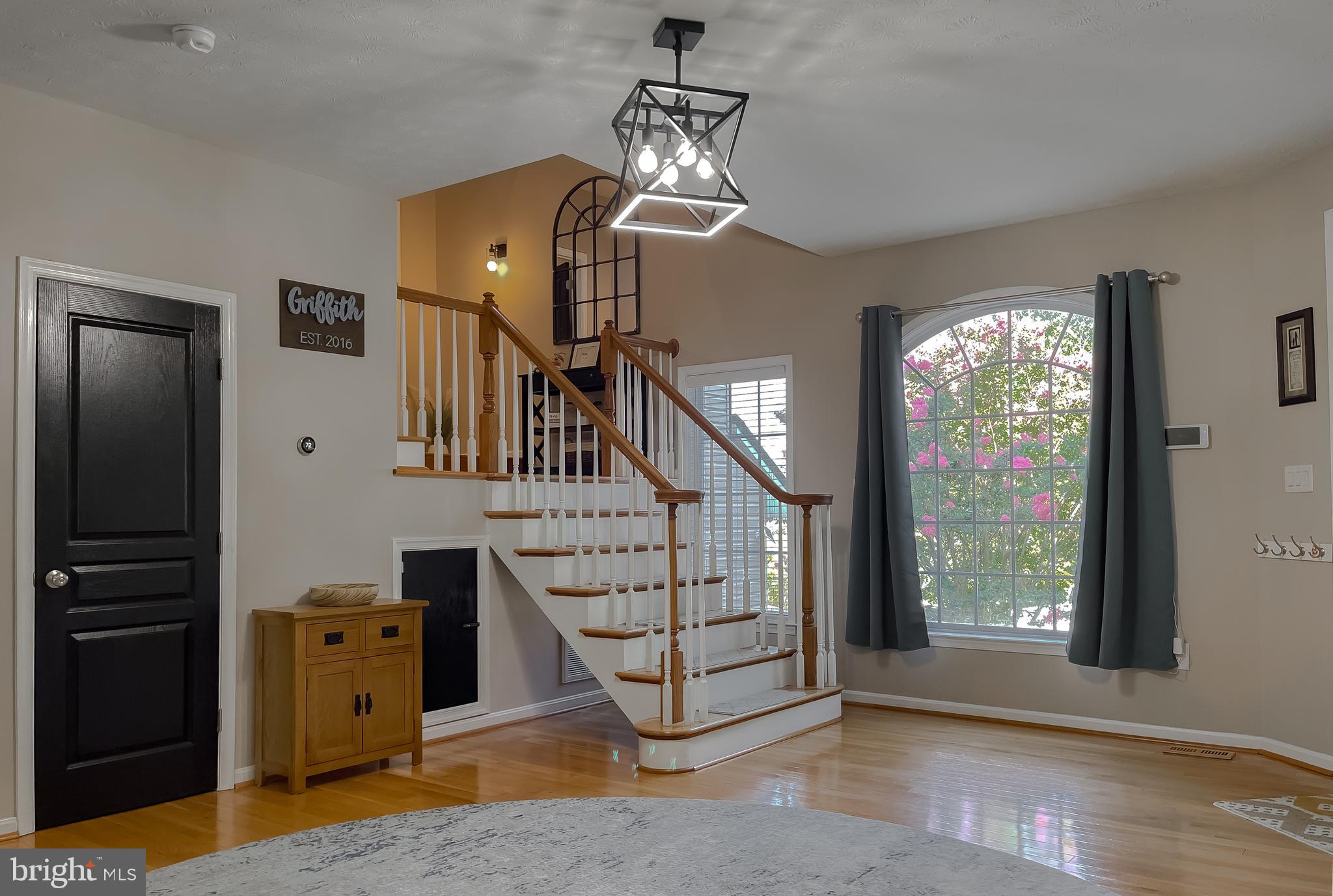 TALL TIMBERS - Residential