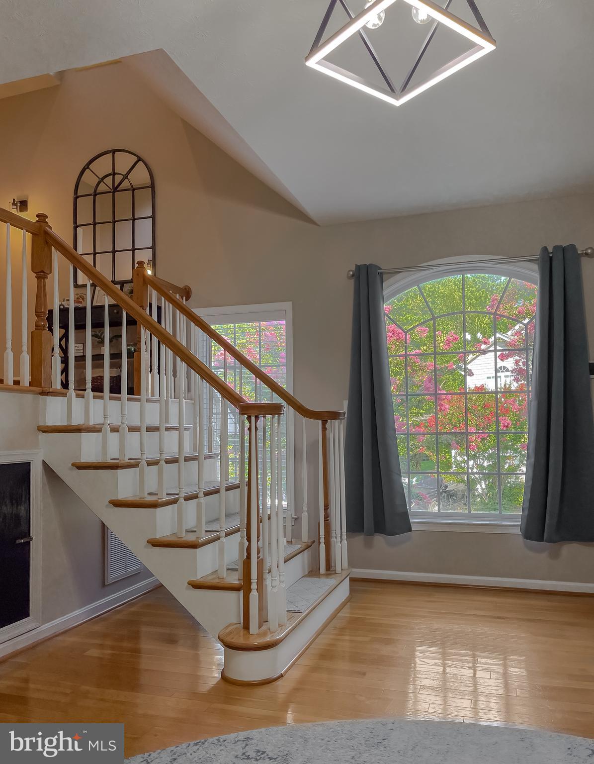 TALL TIMBERS - Residential