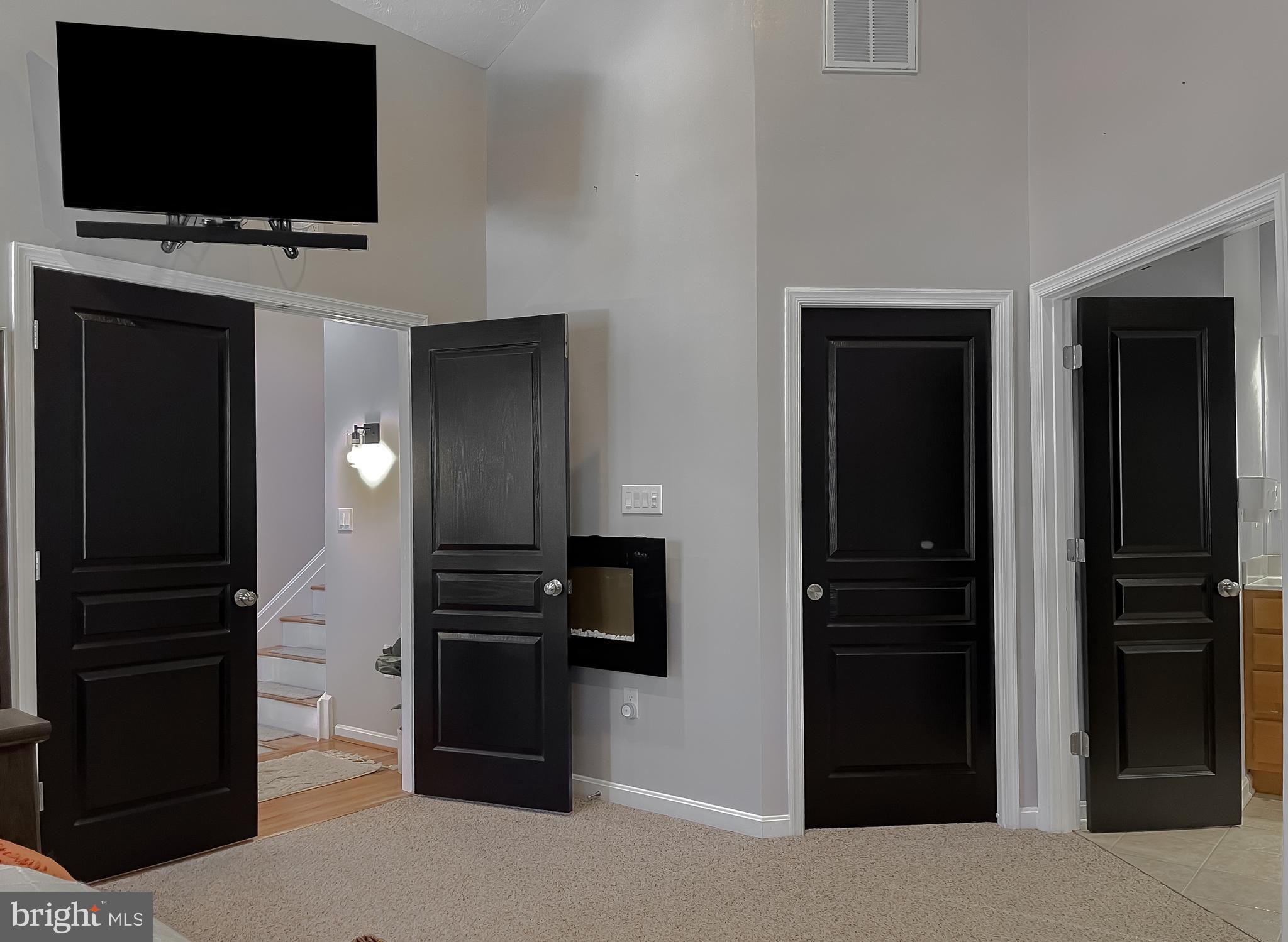 TALL TIMBERS - Residential