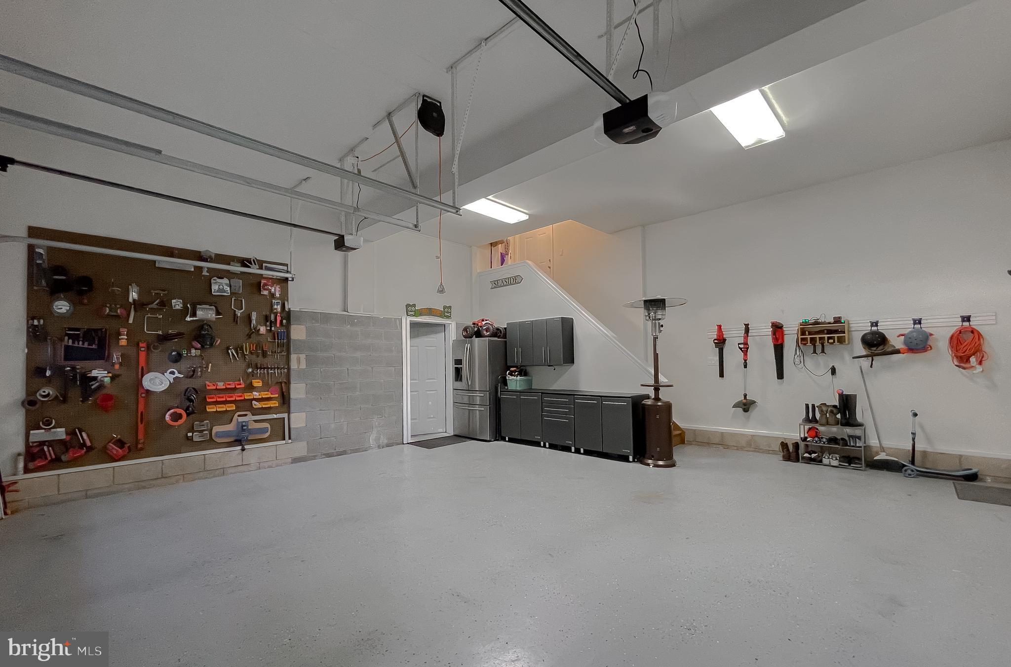 TALL TIMBERS - Residential