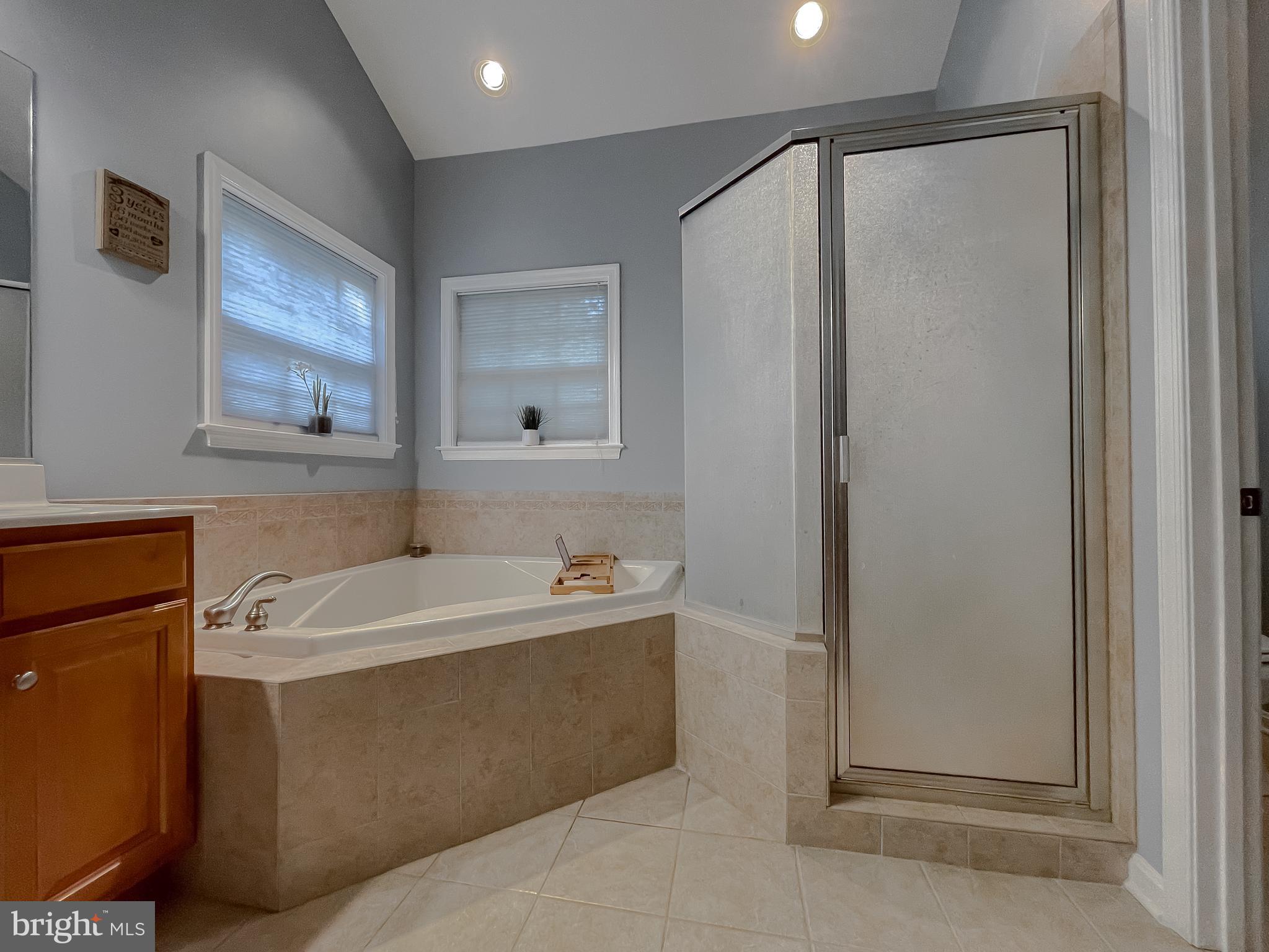 TALL TIMBERS - Residential