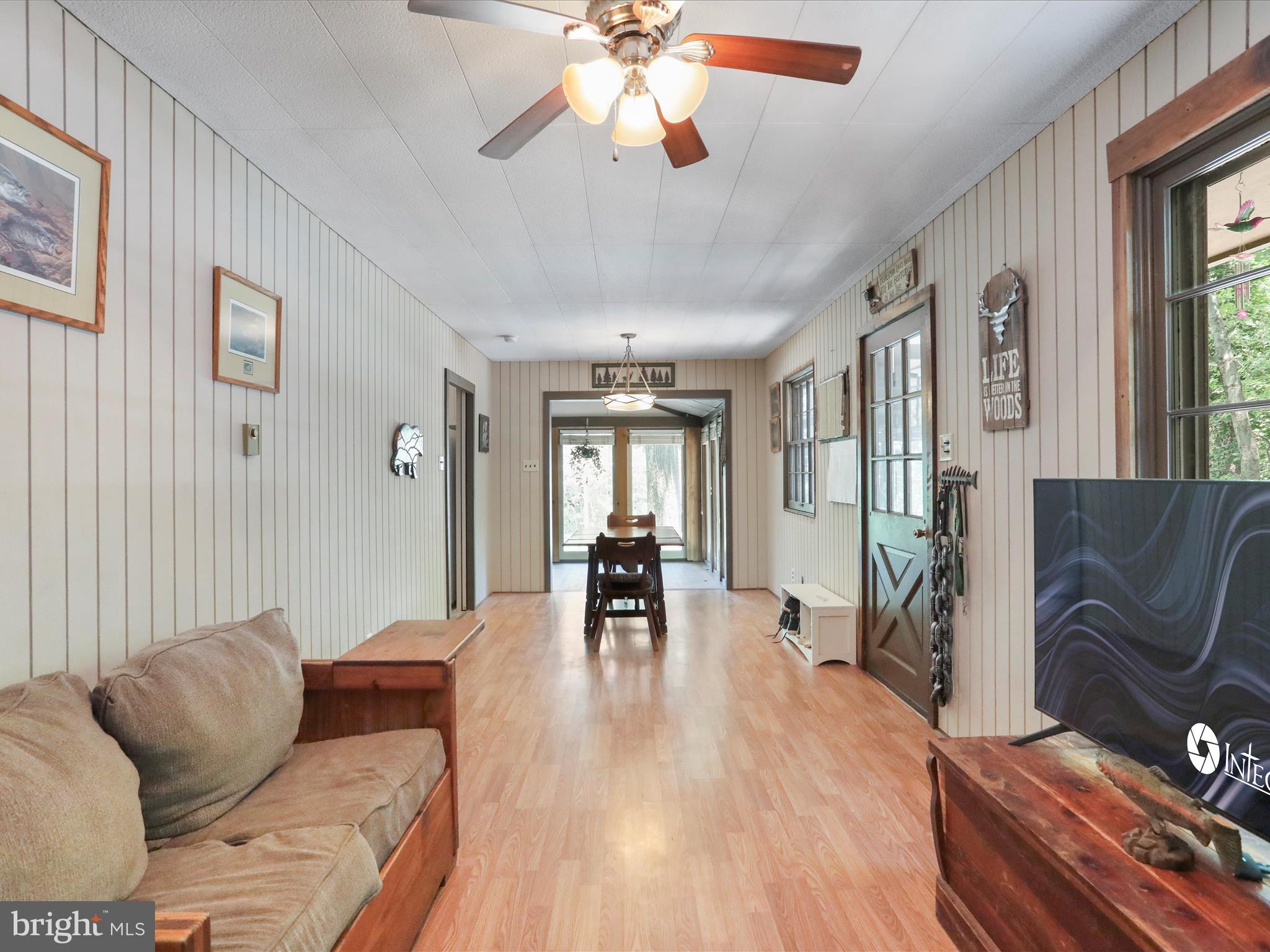 SHANNONDALE - Residential