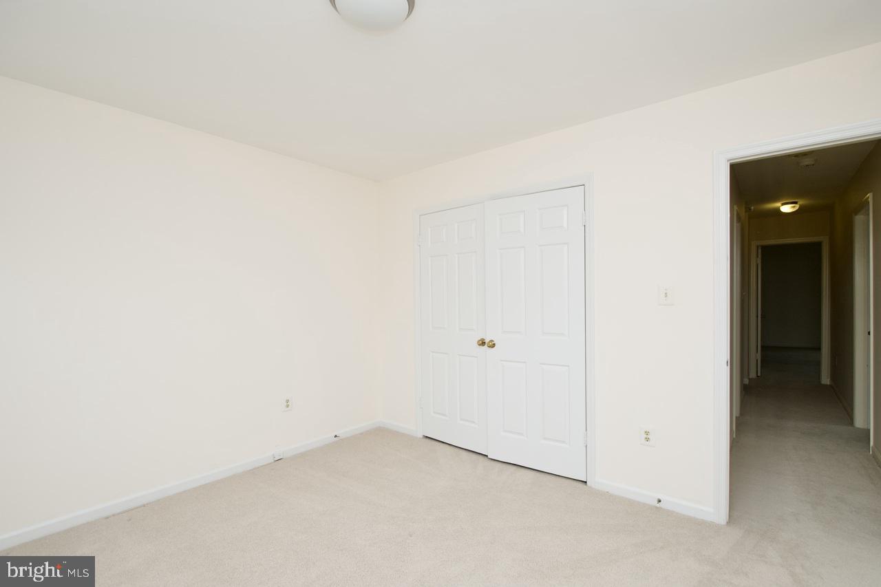 GEORGE MASON FOREST - Residential