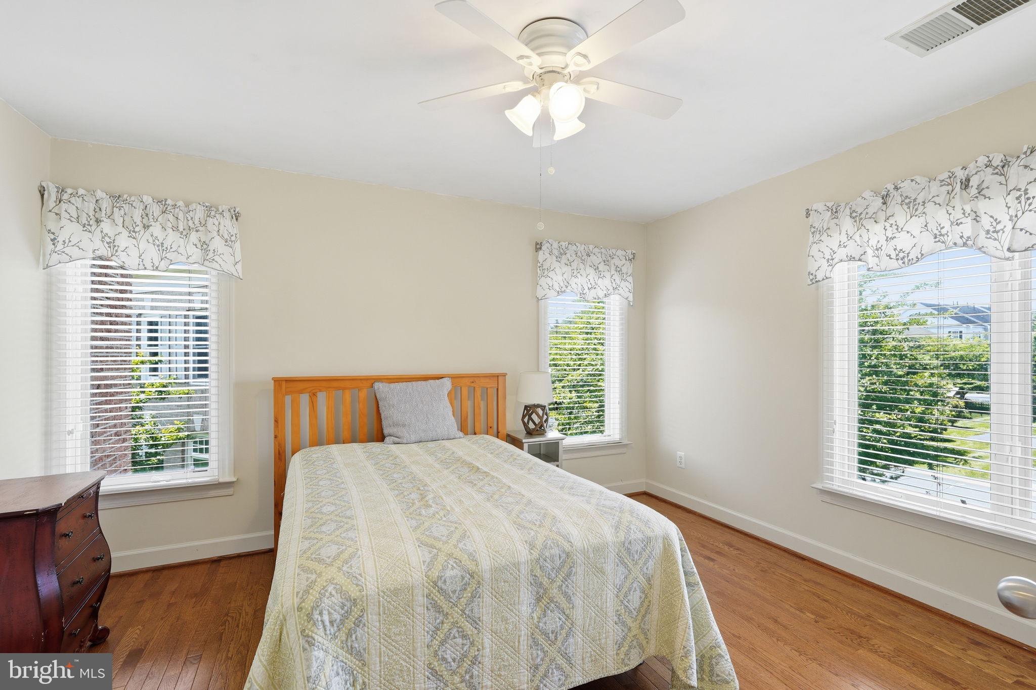 BRAMBLETON - Residential