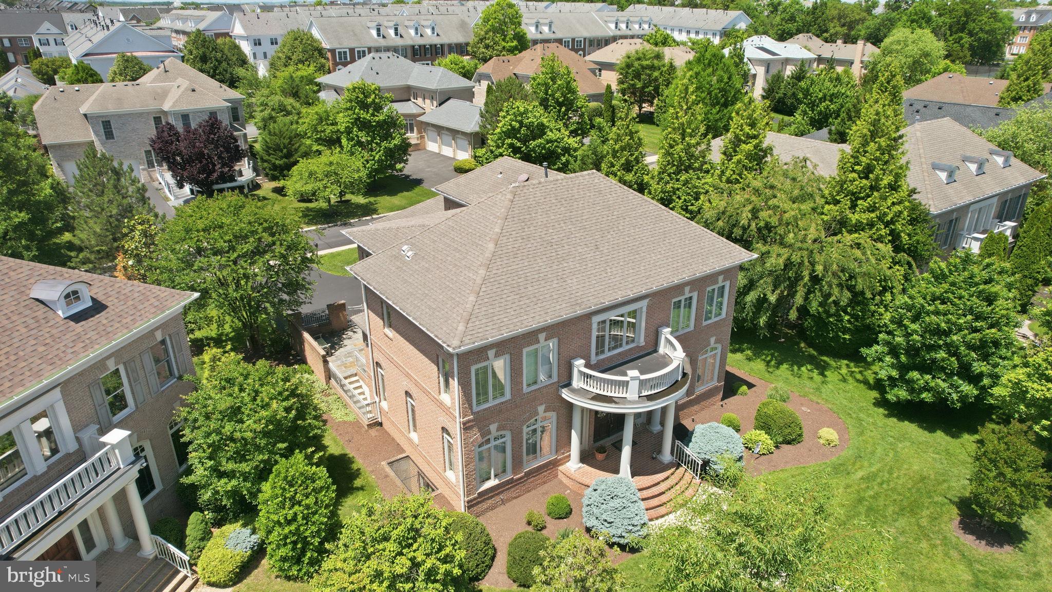 BRAMBLETON - Residential