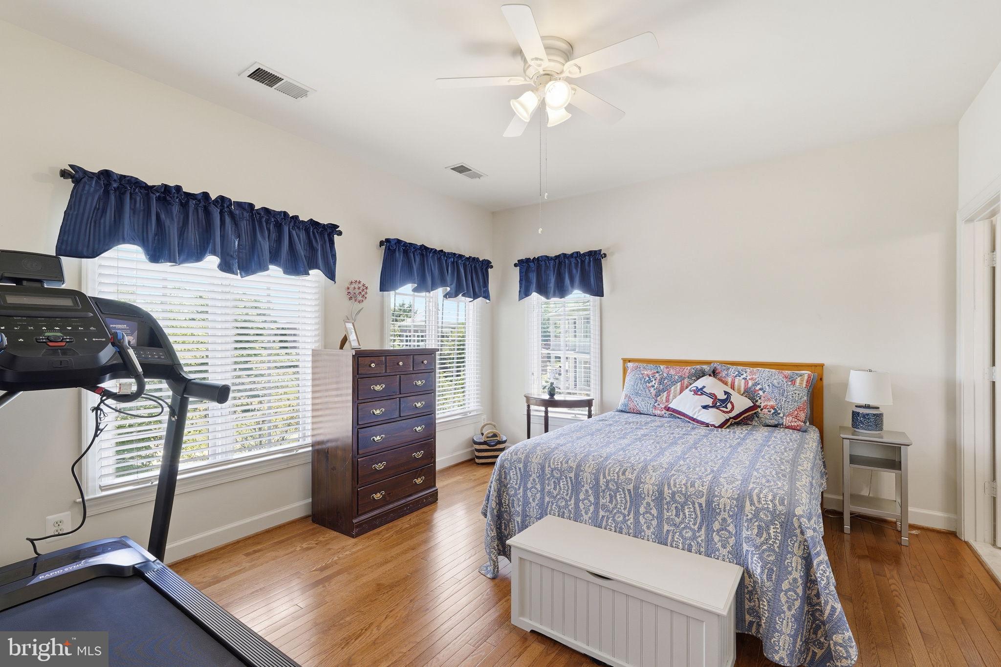 BRAMBLETON - Residential