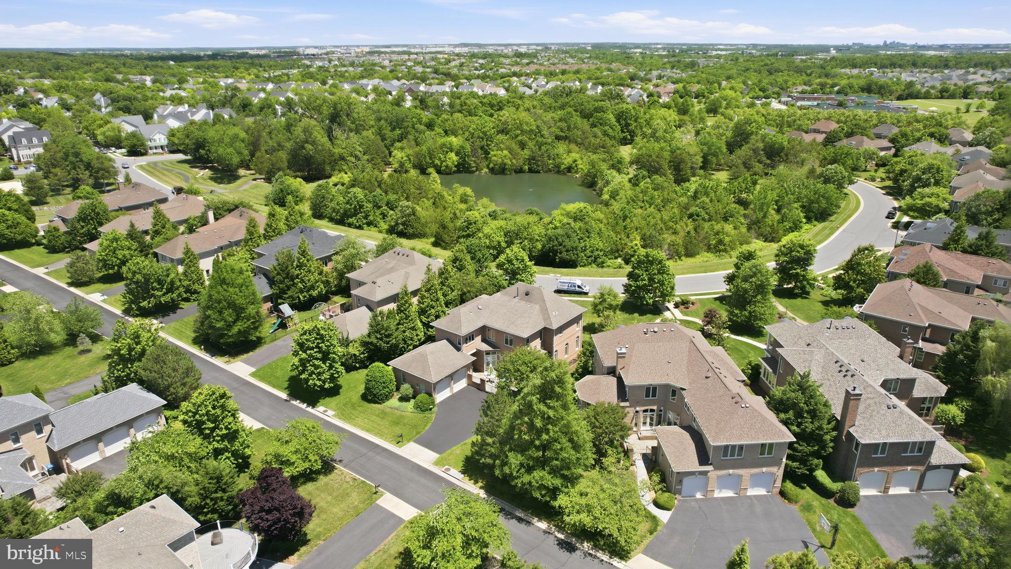 BRAMBLETON - Residential