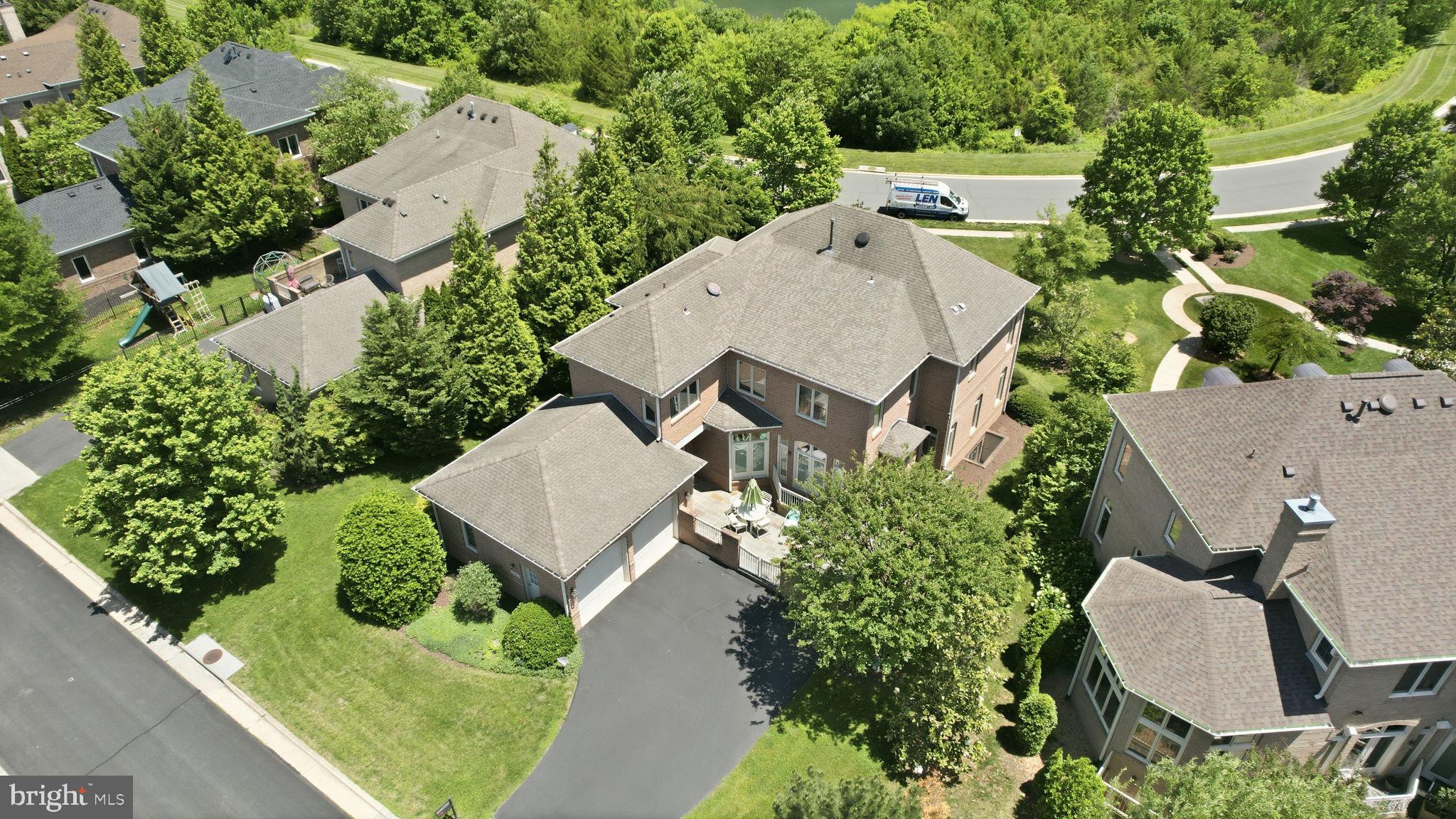 BRAMBLETON - Residential