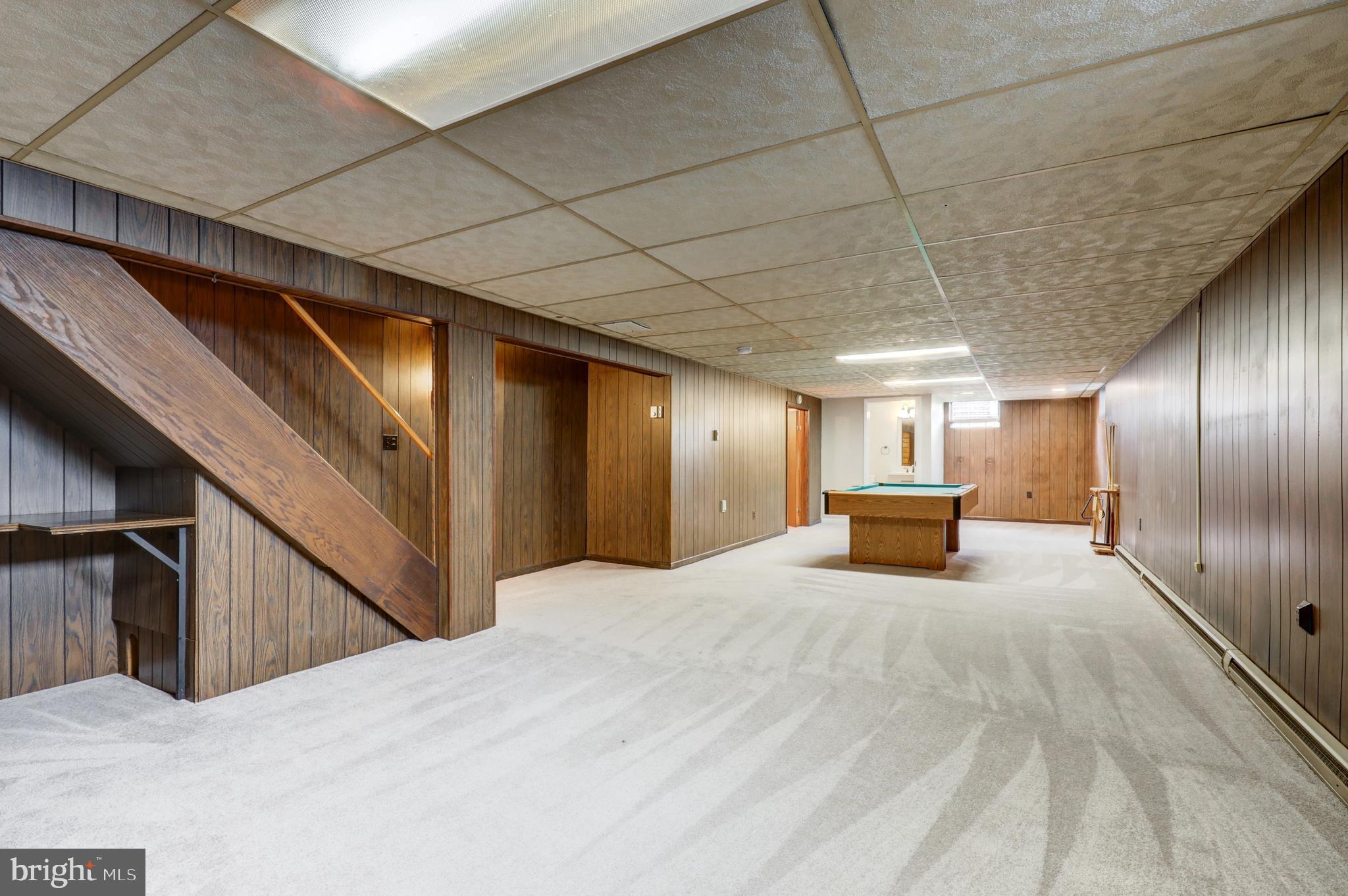 HIGHLAND ACRES - Residential