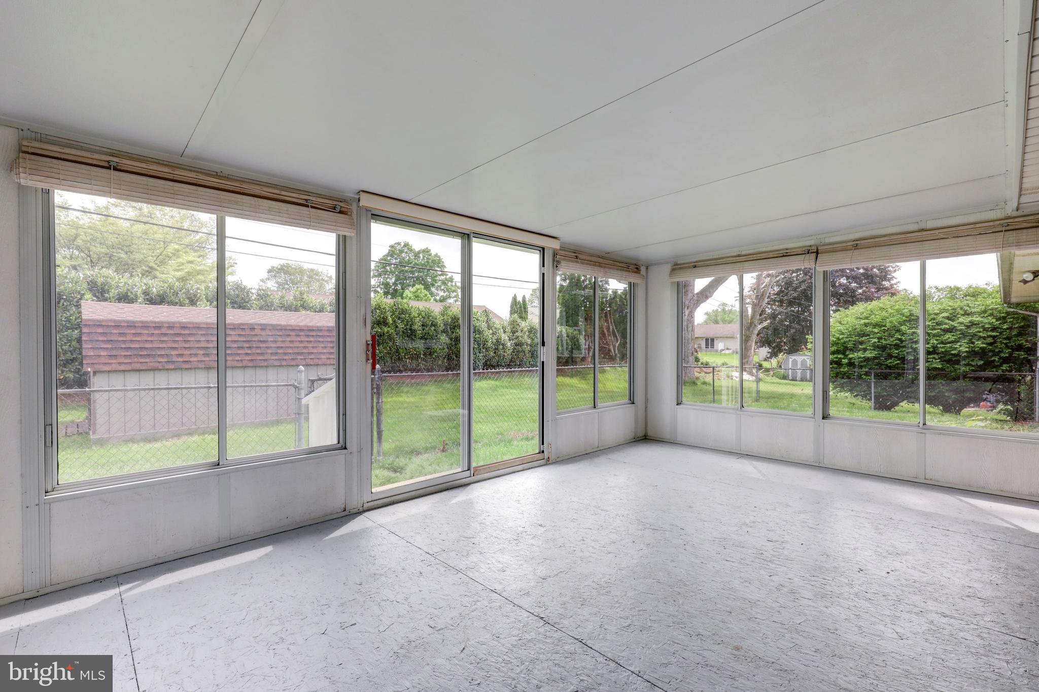 HIGHLAND ACRES - Residential