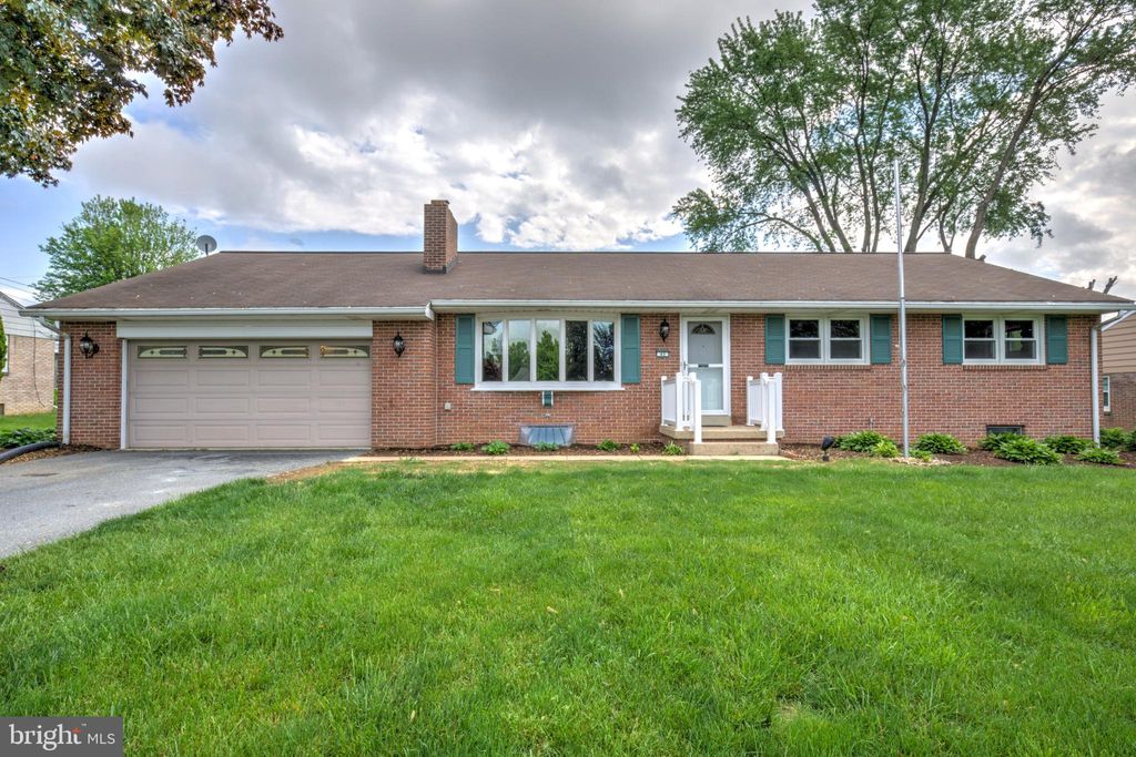 Photo of 45 Homestead Drive, LANCASTER, PA 17602 (MLS # PALA2069400)