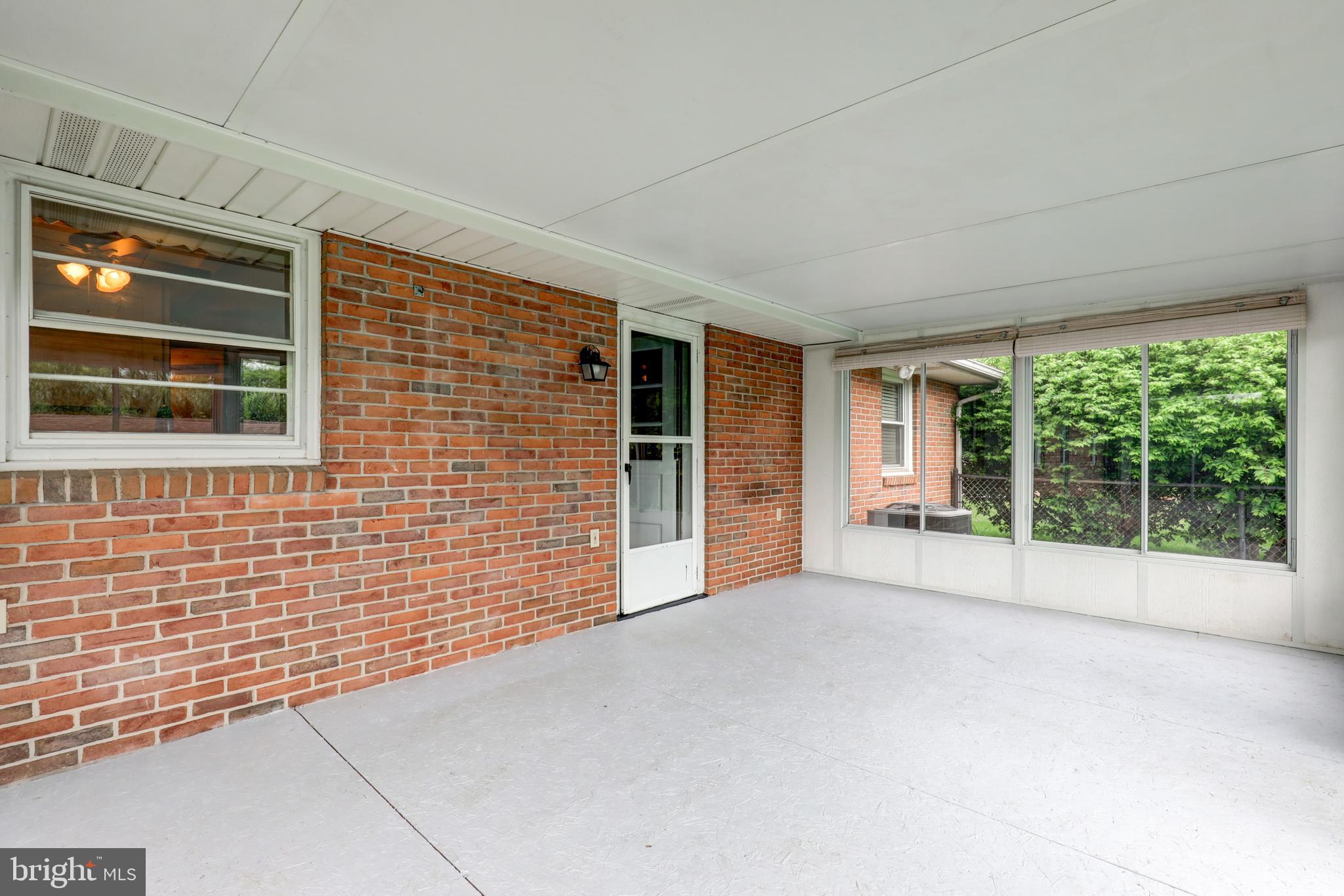 HIGHLAND ACRES - Residential