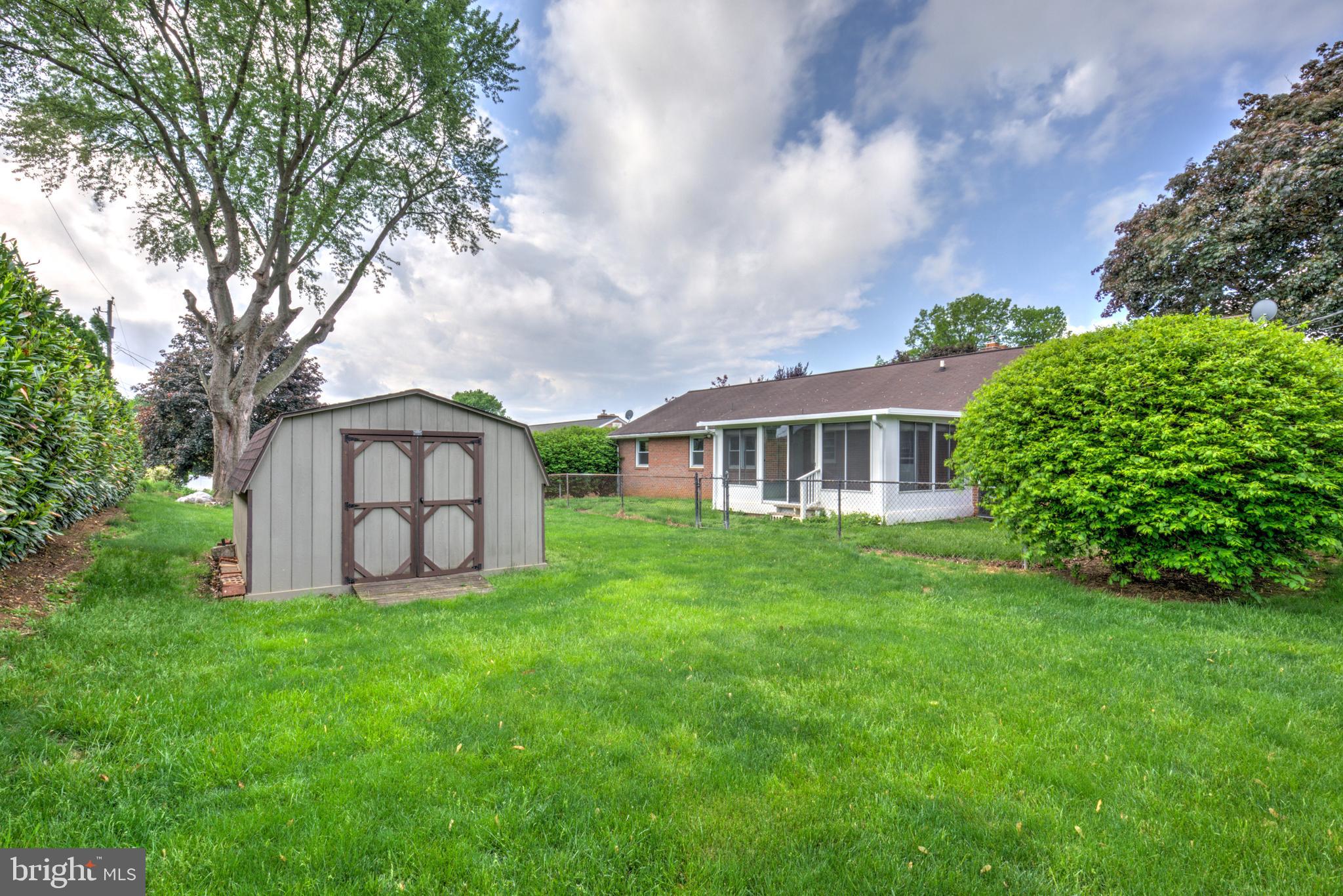 HIGHLAND ACRES - Residential