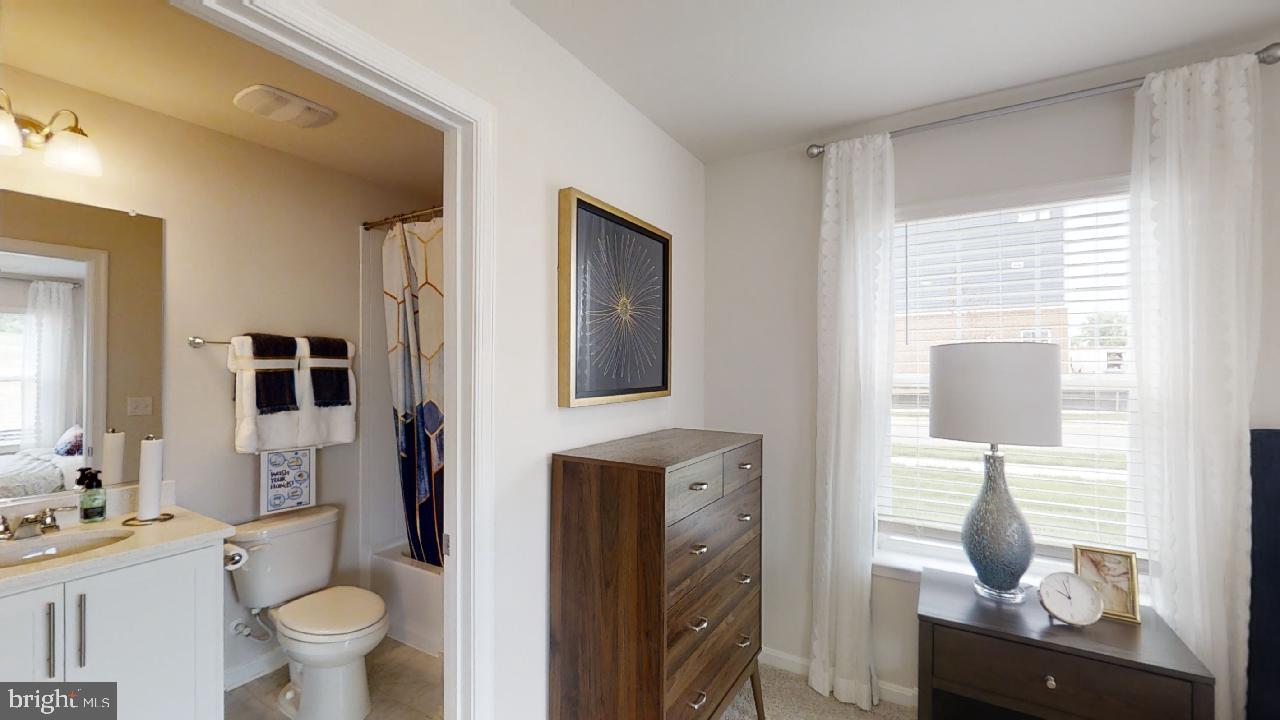 WOODMORE OVERLOOK - Residential