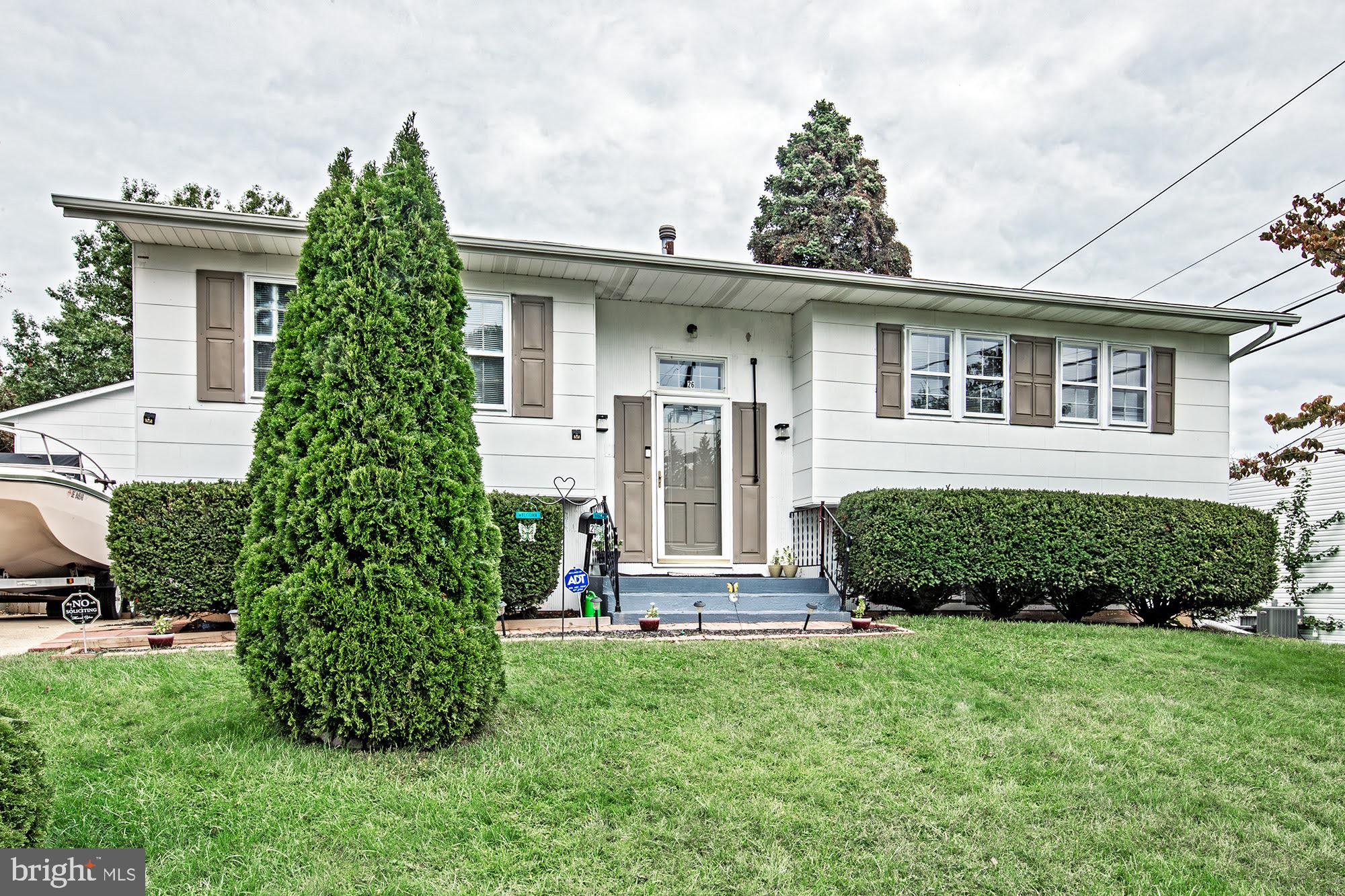 26 ALWYN ROAD