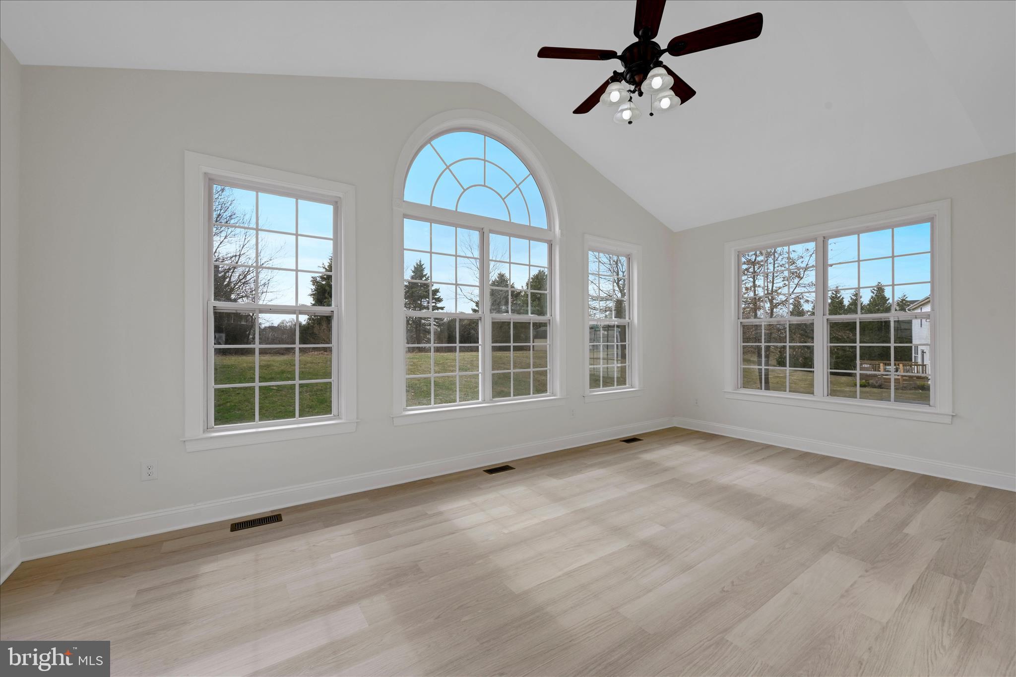 MANCHESTER FARMS - Residential