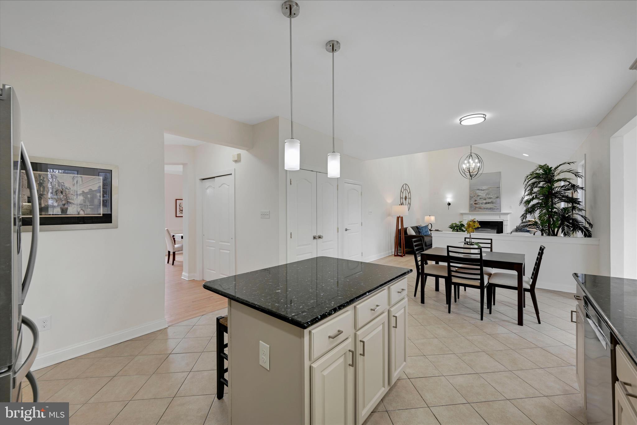 MANCHESTER FARMS - Residential