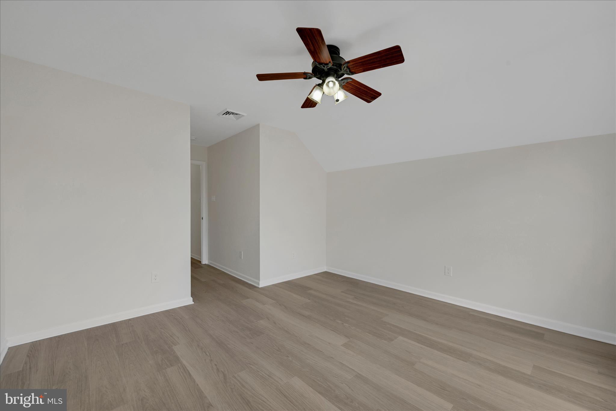 MANCHESTER FARMS - Residential