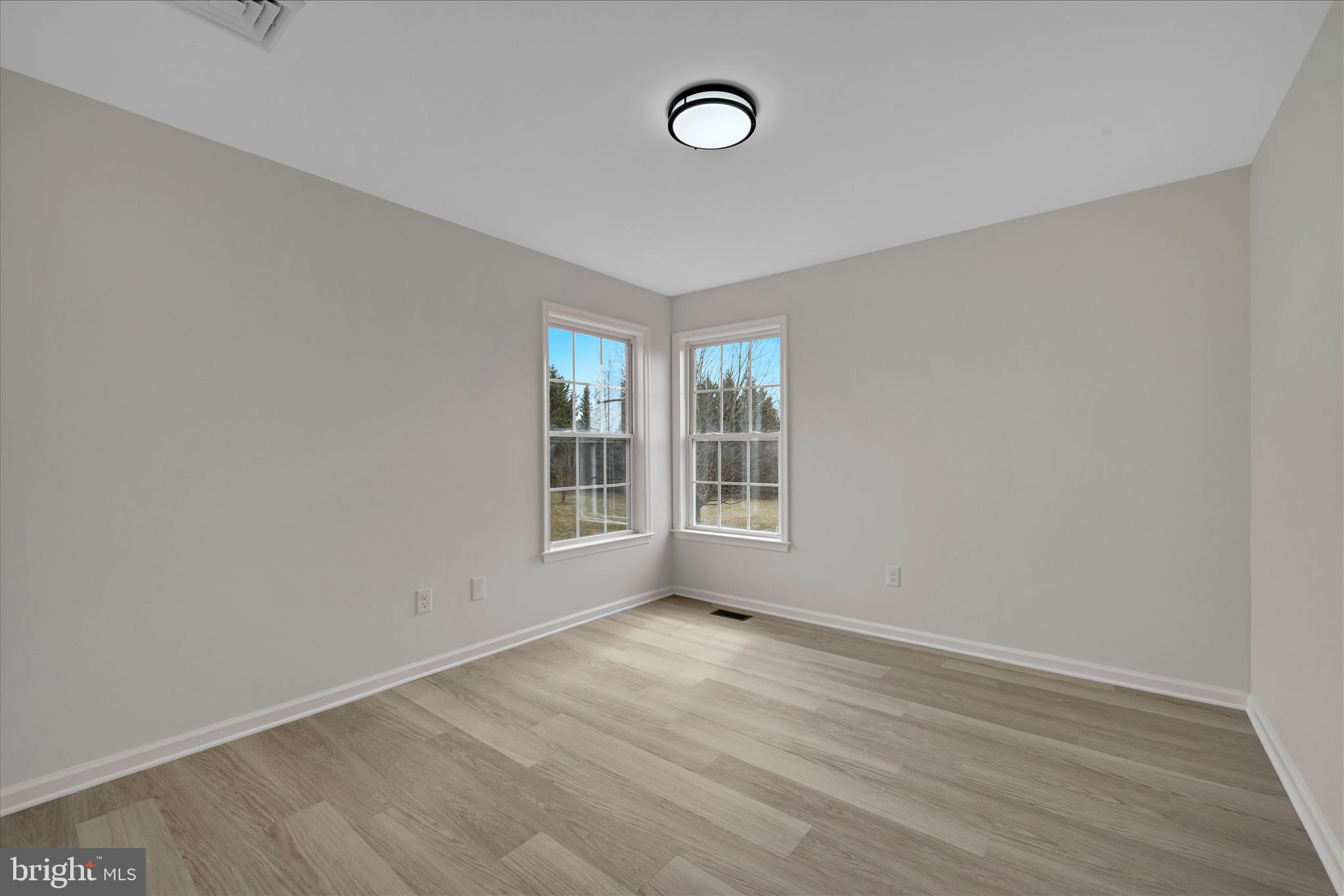 MANCHESTER FARMS - Residential