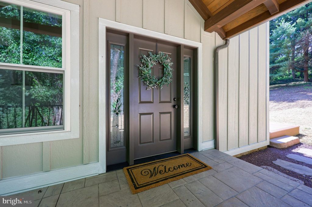 Photo of 1414 Amosite Rd, BAINBRIDGE, PA 17502 (MLS # PALA2072592)