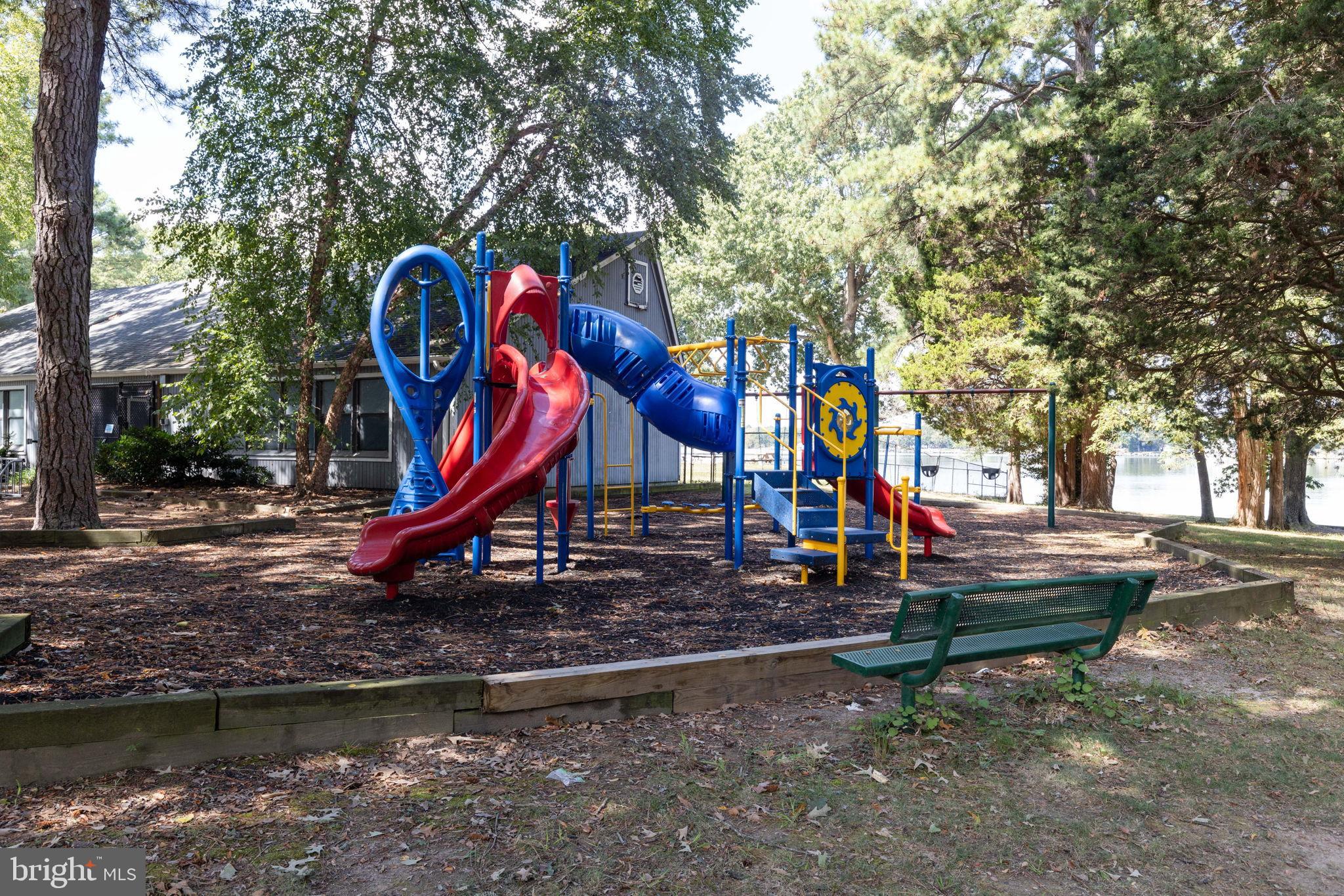 SWAN POINT - Residential Lease