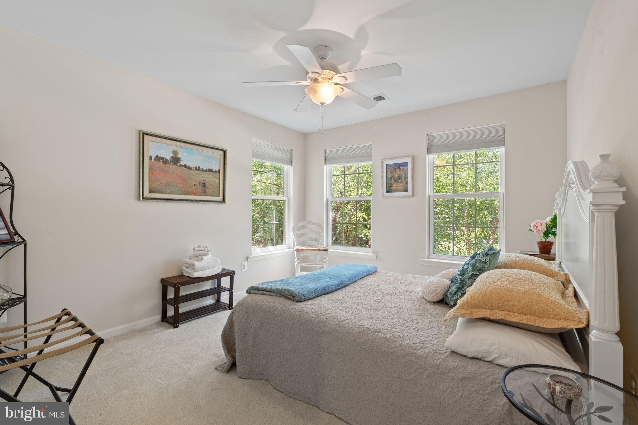 SWAN POINT - Residential Lease