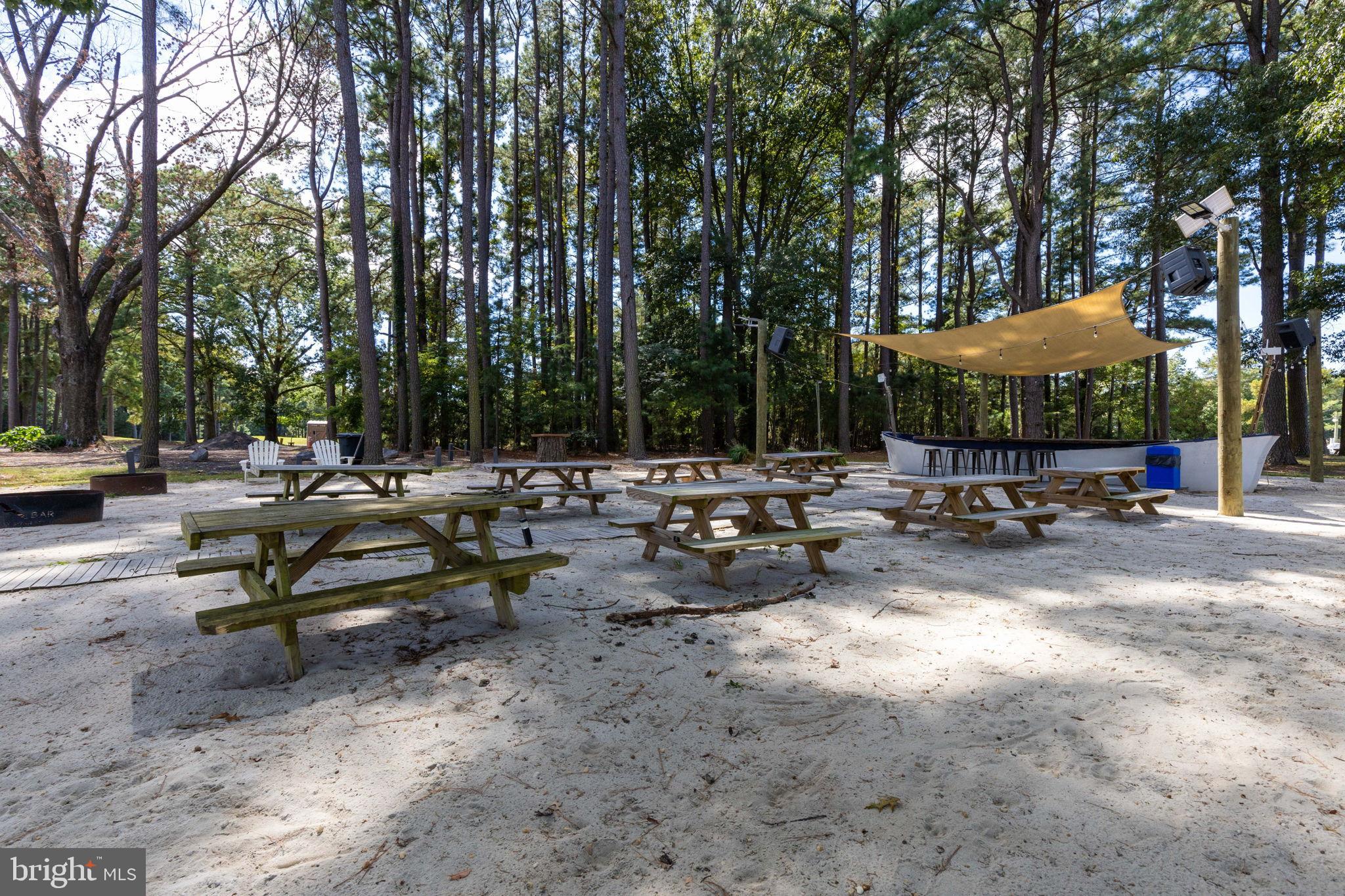 SWAN POINT - Residential Lease