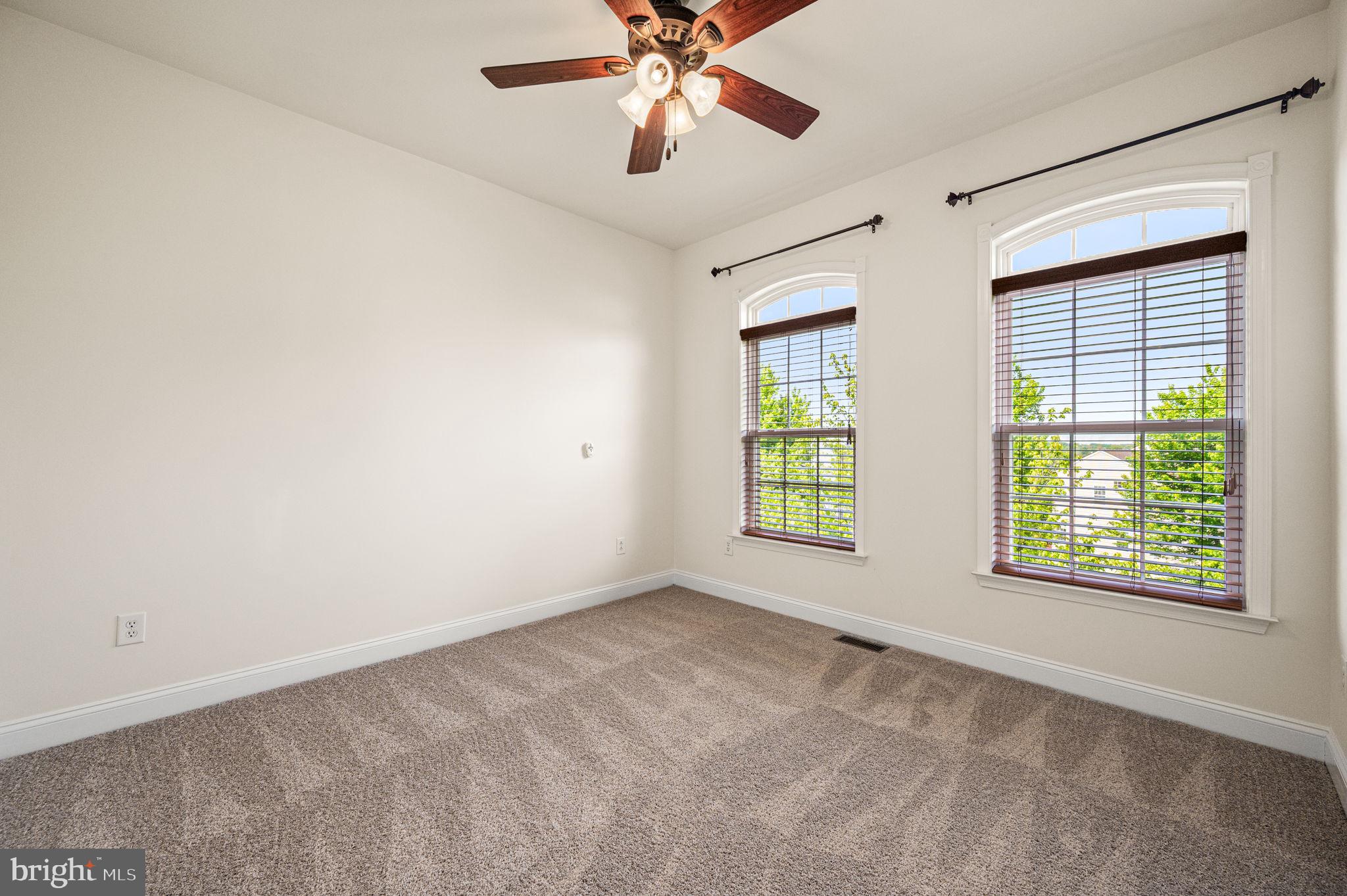 NORTHBROOK - Residential
